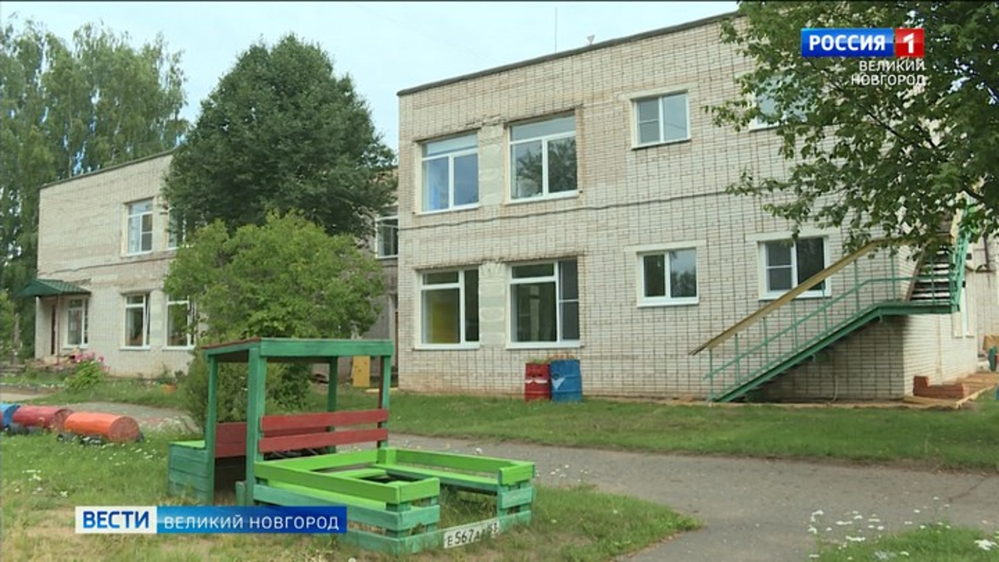 В селе Бронница Новгородского района близится к своему завершению ремонт дошкольных групп местной школы