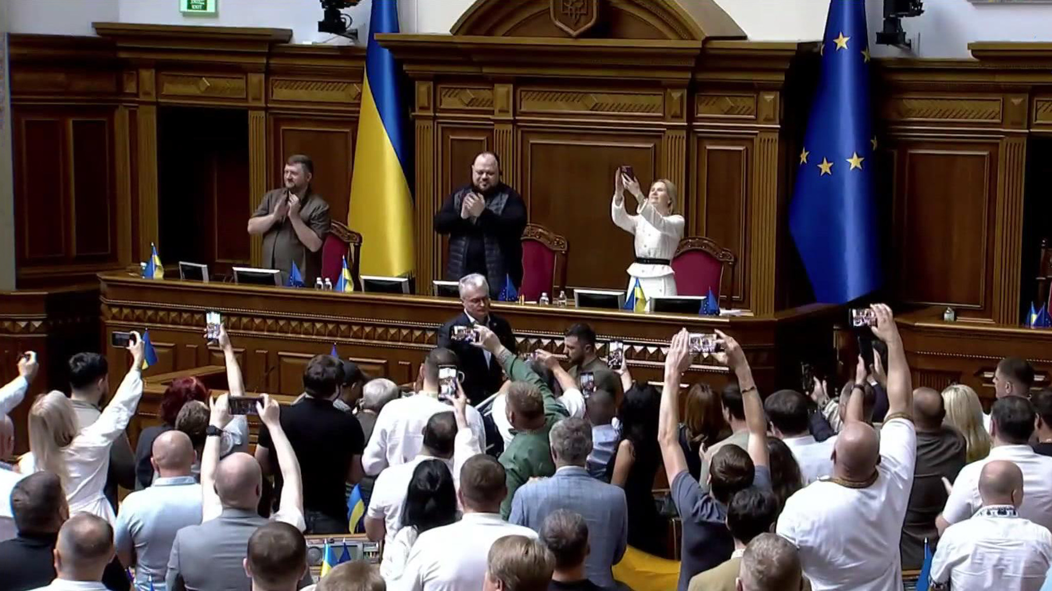 Зеленский объявляет Украину единственной наследницей Киевской Руси