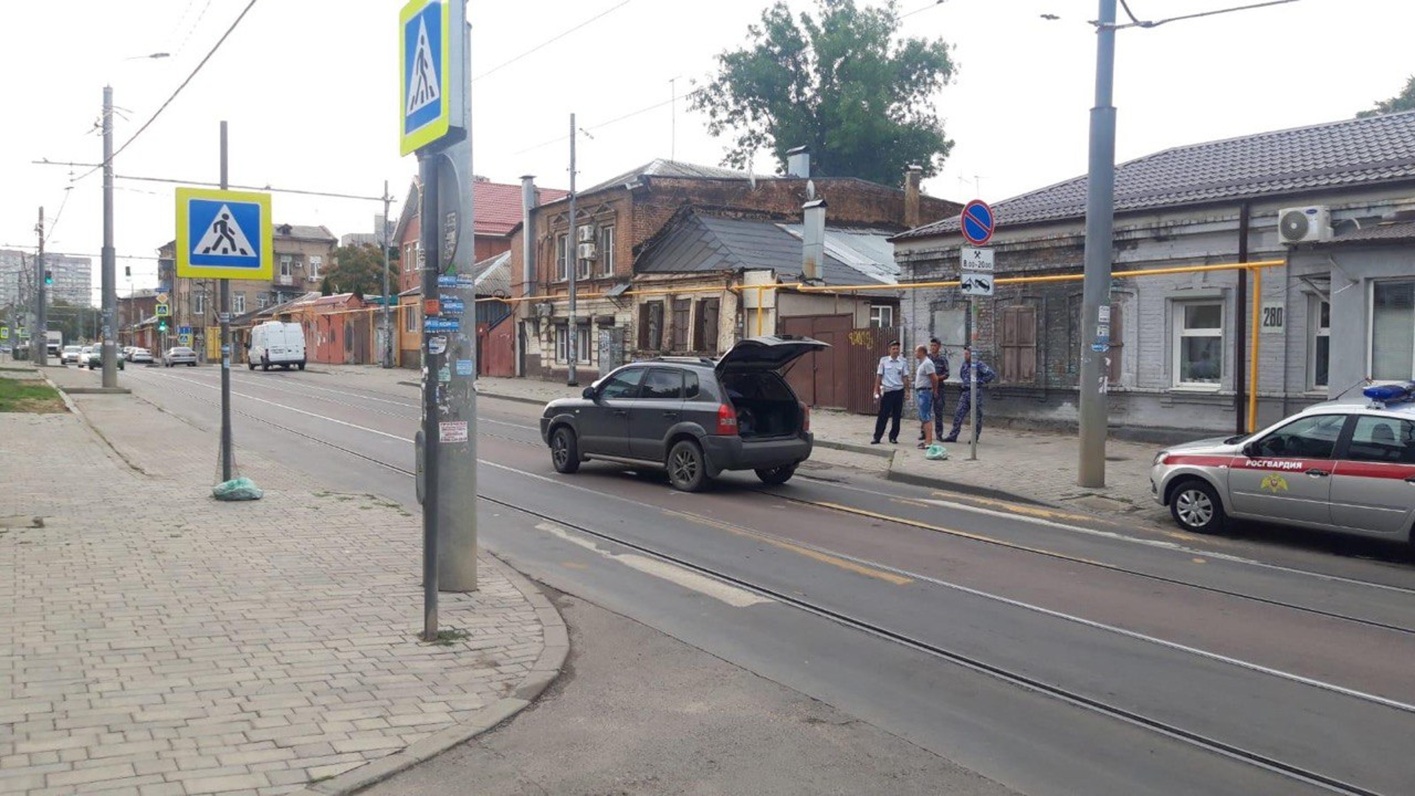 В центре Ростова внедорожник сбил пожилого мужчину