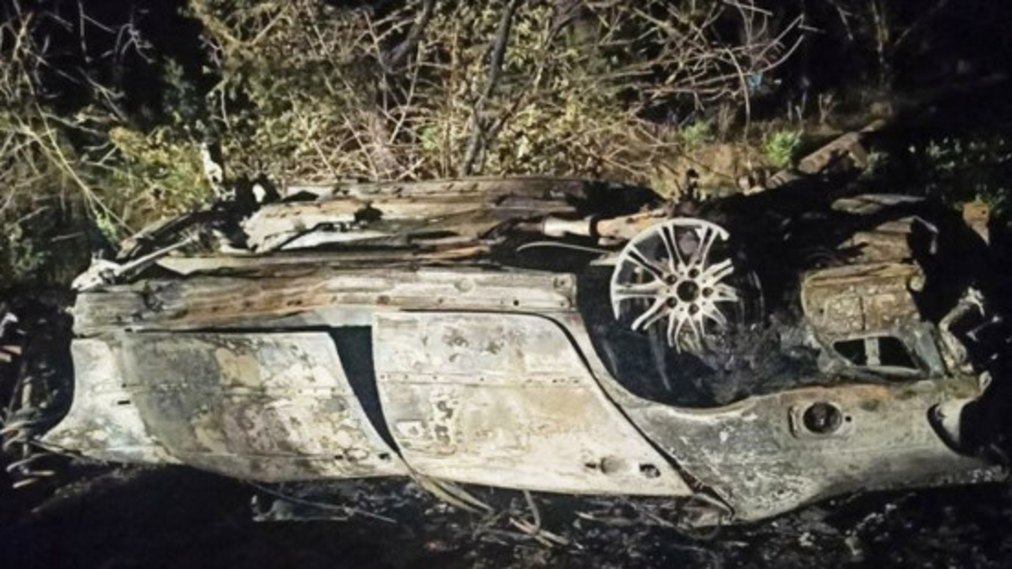 На Ставрополье разрыв колеса во время движения едва не лишил жизни водителя и пассажира BMW