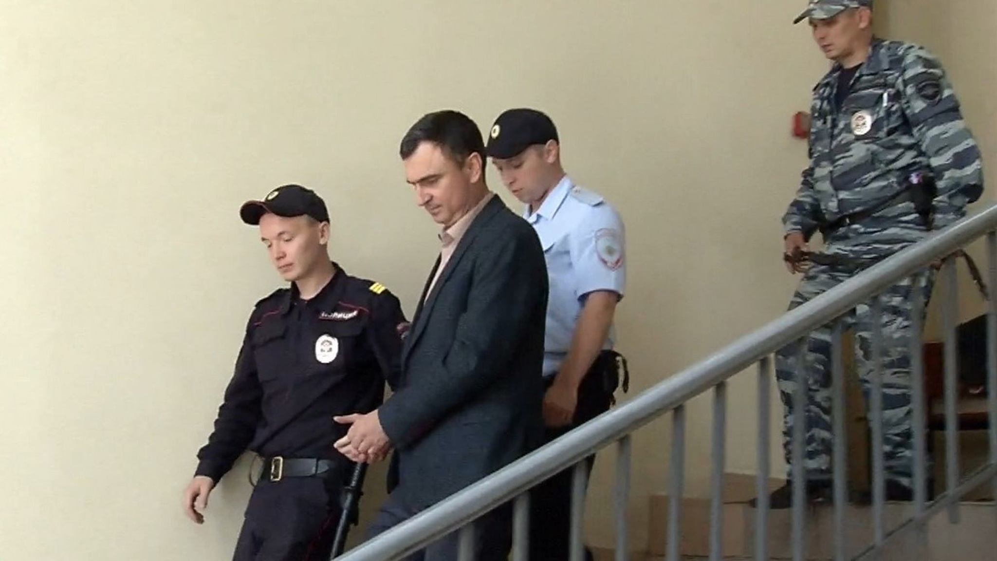 Дело о взятках главного судебного пристава Пермского края направят в суд