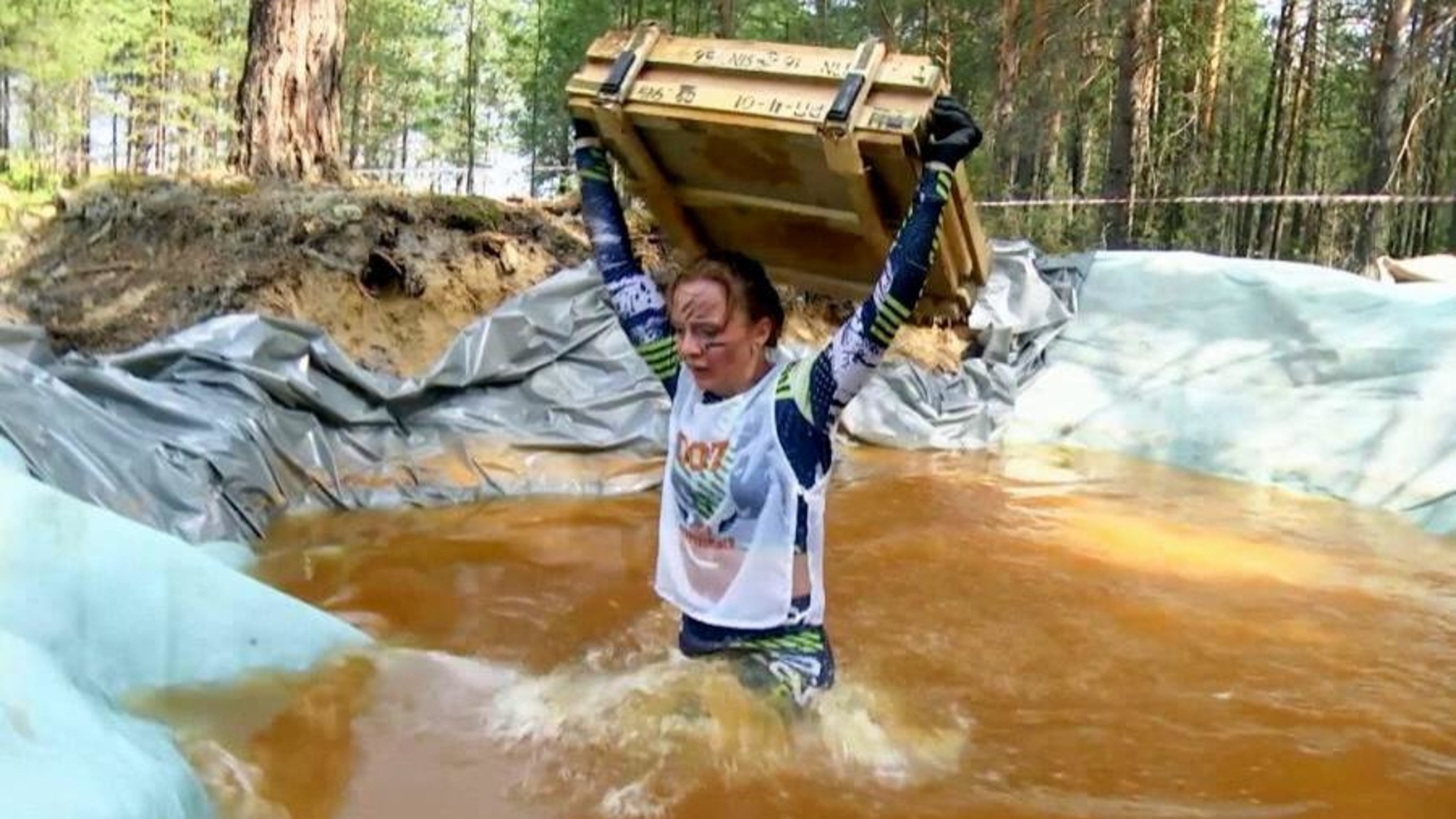 В Коряжме впервые прошла экстремальная "Гонка добровольцев"