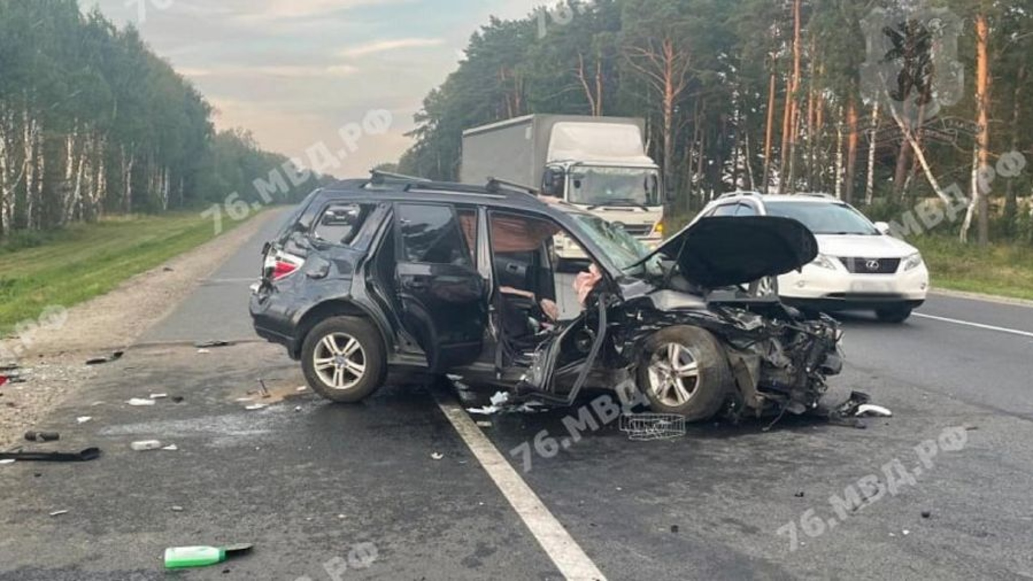 В Ярославском районе в массовом ДТП пострадали четыре человека