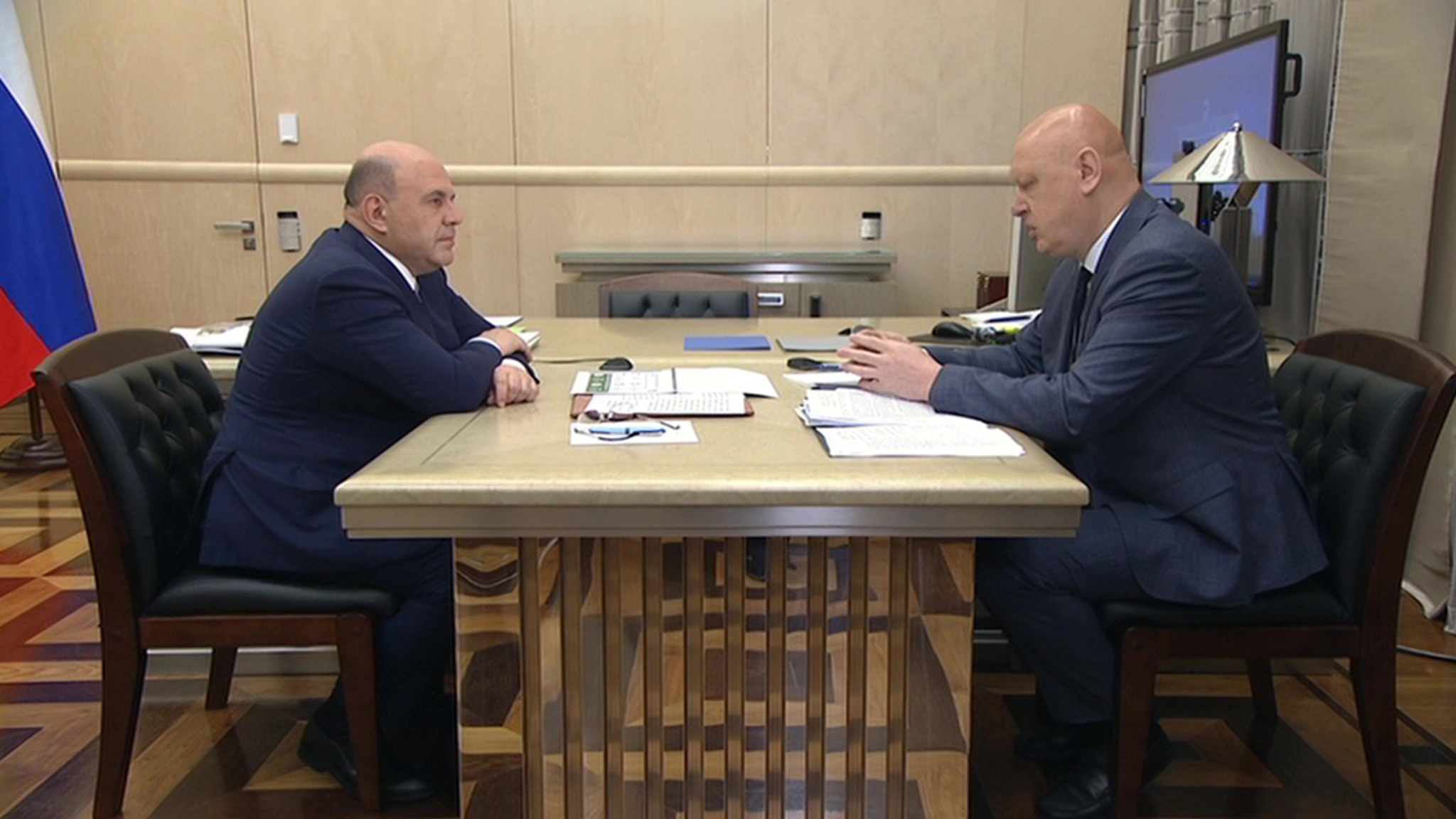 Мишустин назвал развитие железнодорожных перевозок в Крым стратегической задачей
