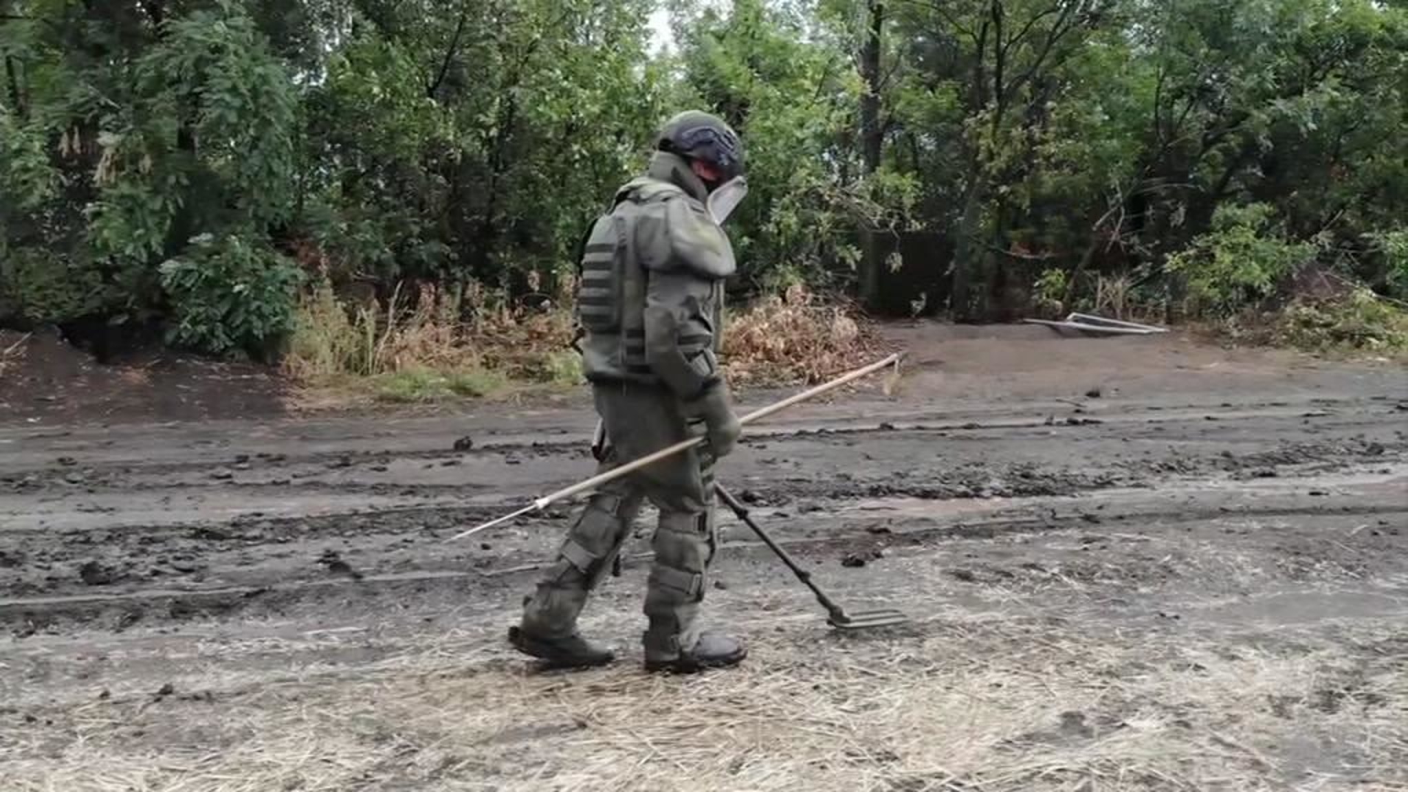 Саперы ВС России продолжают разминирование территорий Донбасса