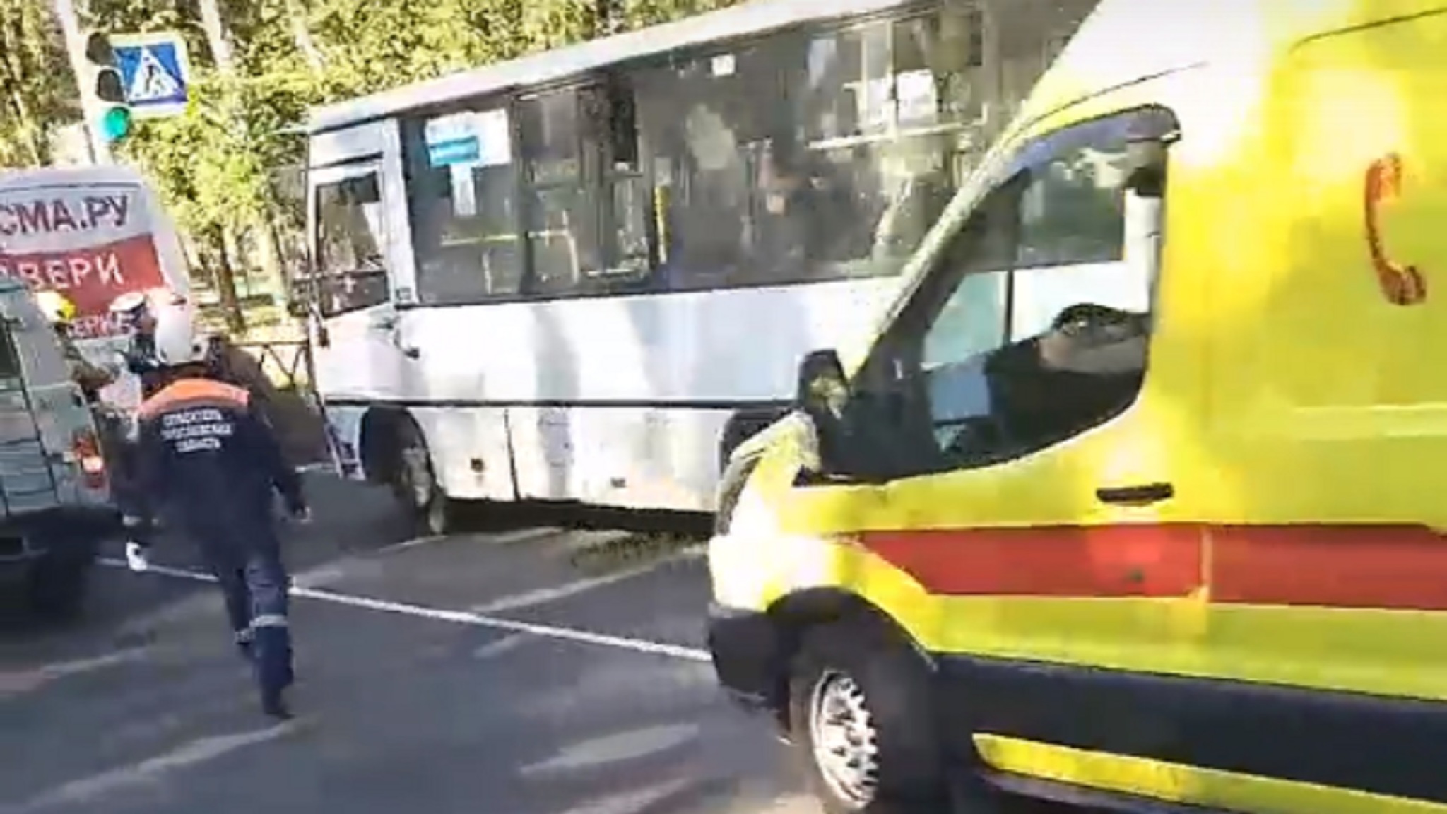 В Ярославле в столкновении автобусов пострадали три пассажира