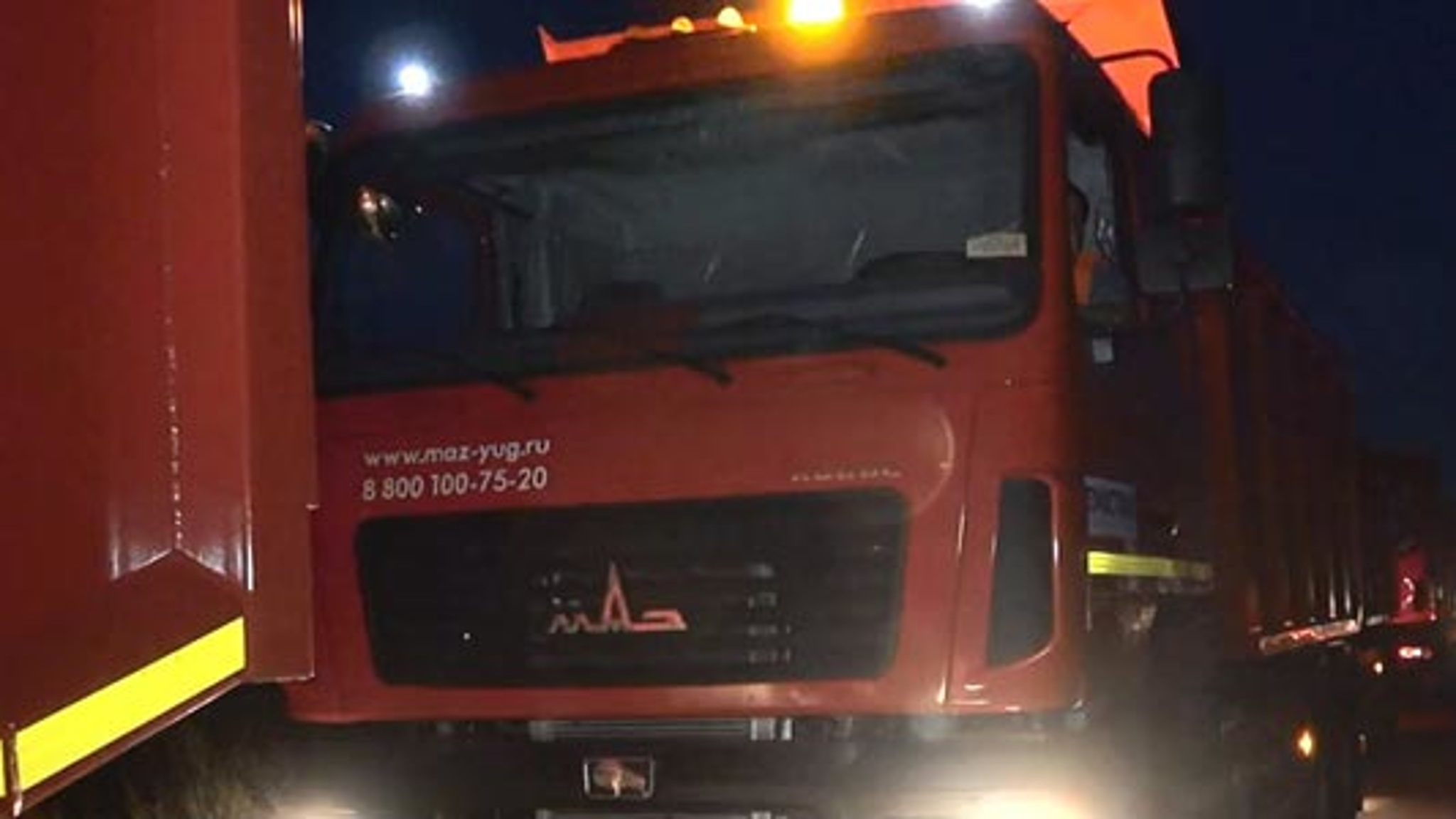 В ДНР из Пензенской области доставили 11 самосвалов МАЗ