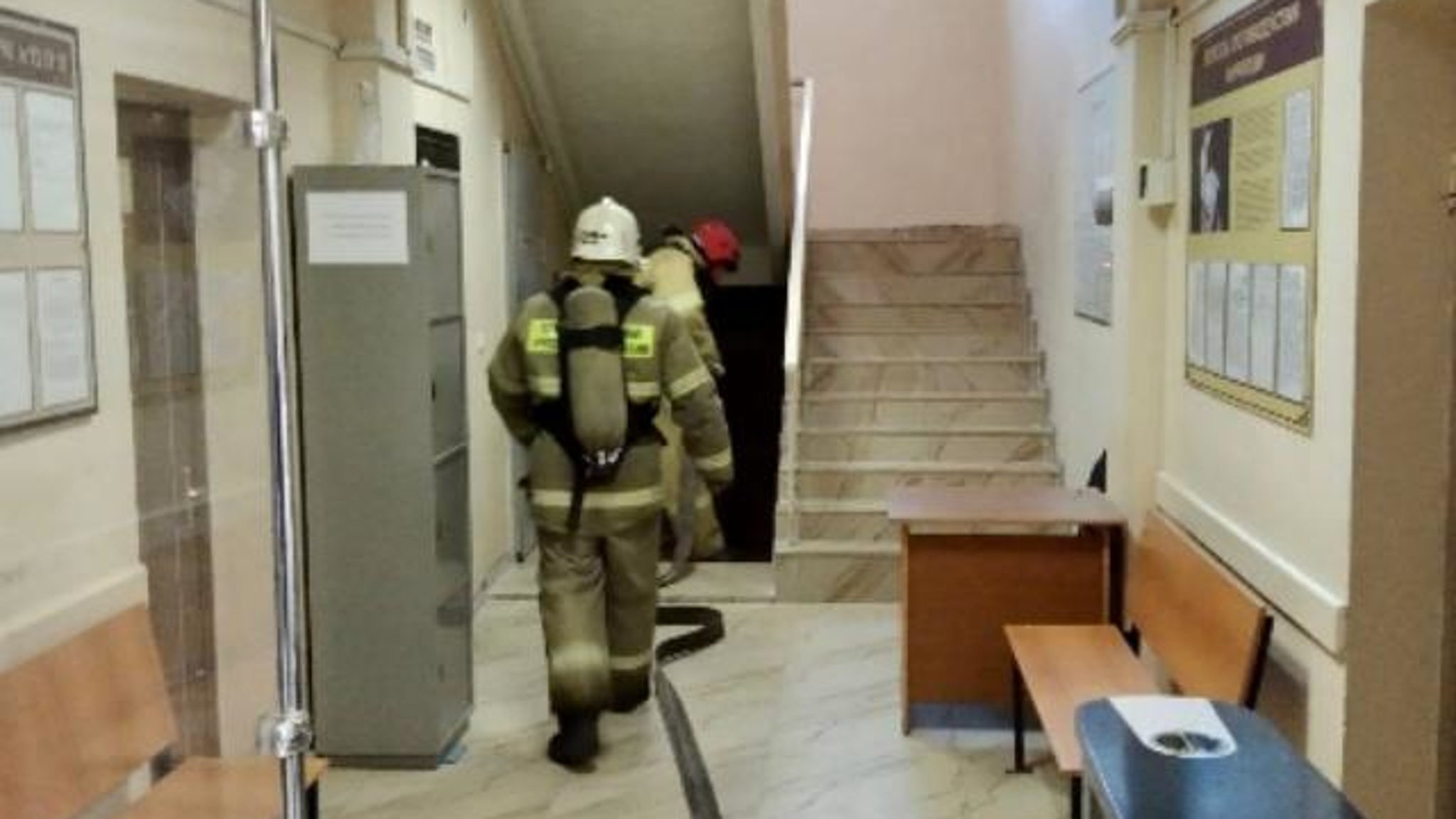 В Бурятии работники суда эвакуировались в безопасную зону