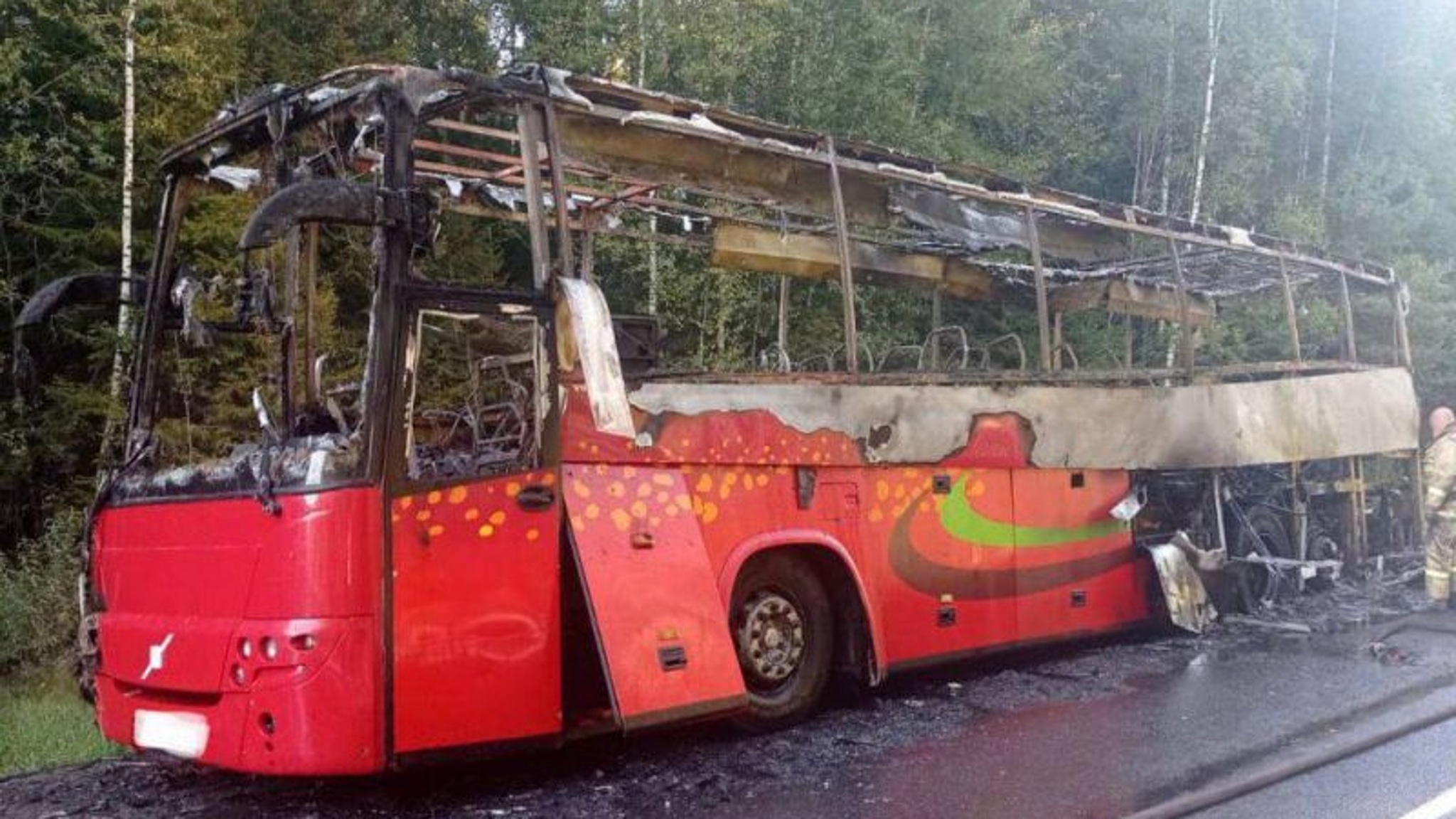 В Юрьянском районе загорелся рейсовый автобус