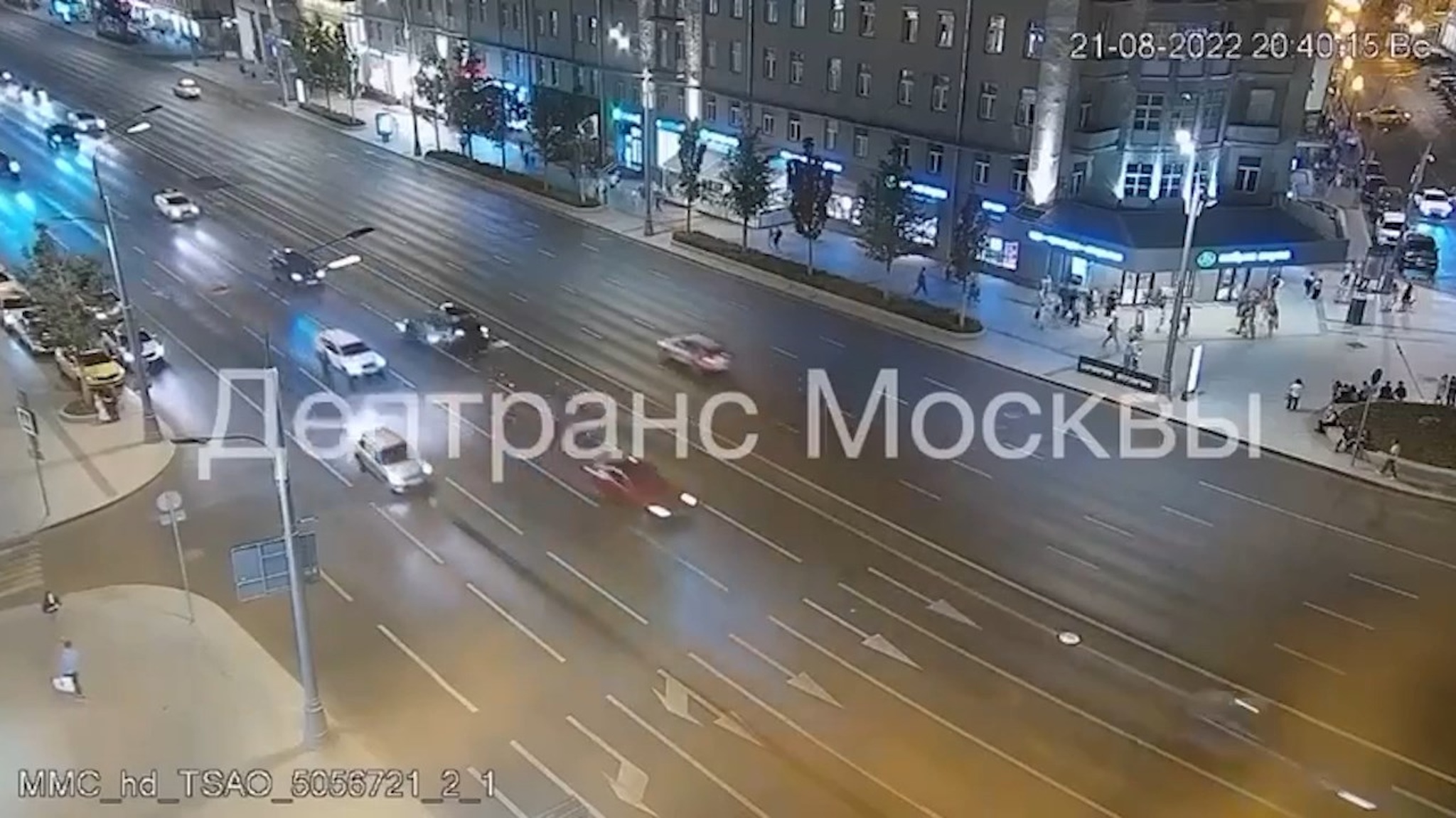 В аварии на Смоленской площади в Москве погиб мотоциклист
