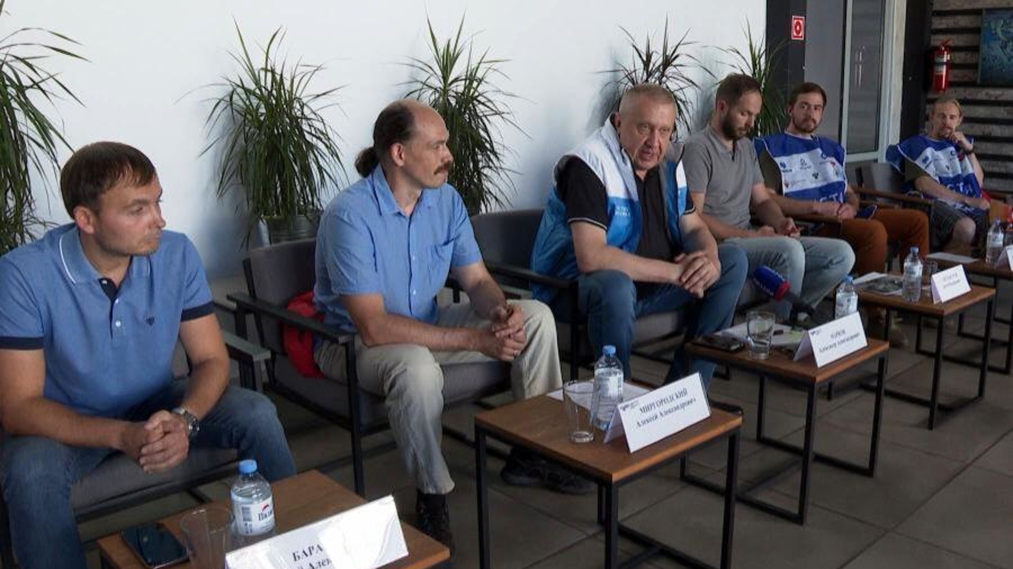 Более 30 тонн металлолома, 40 кубометров древесины и три бочки стекла собрали участники проекта "Чистая Арктика"