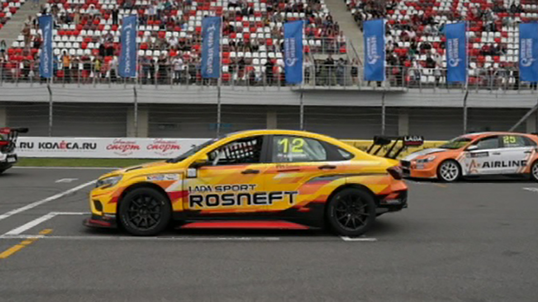 Команды LADA Sport ROSNEFT завоевали три победы и 5 призовых кубков