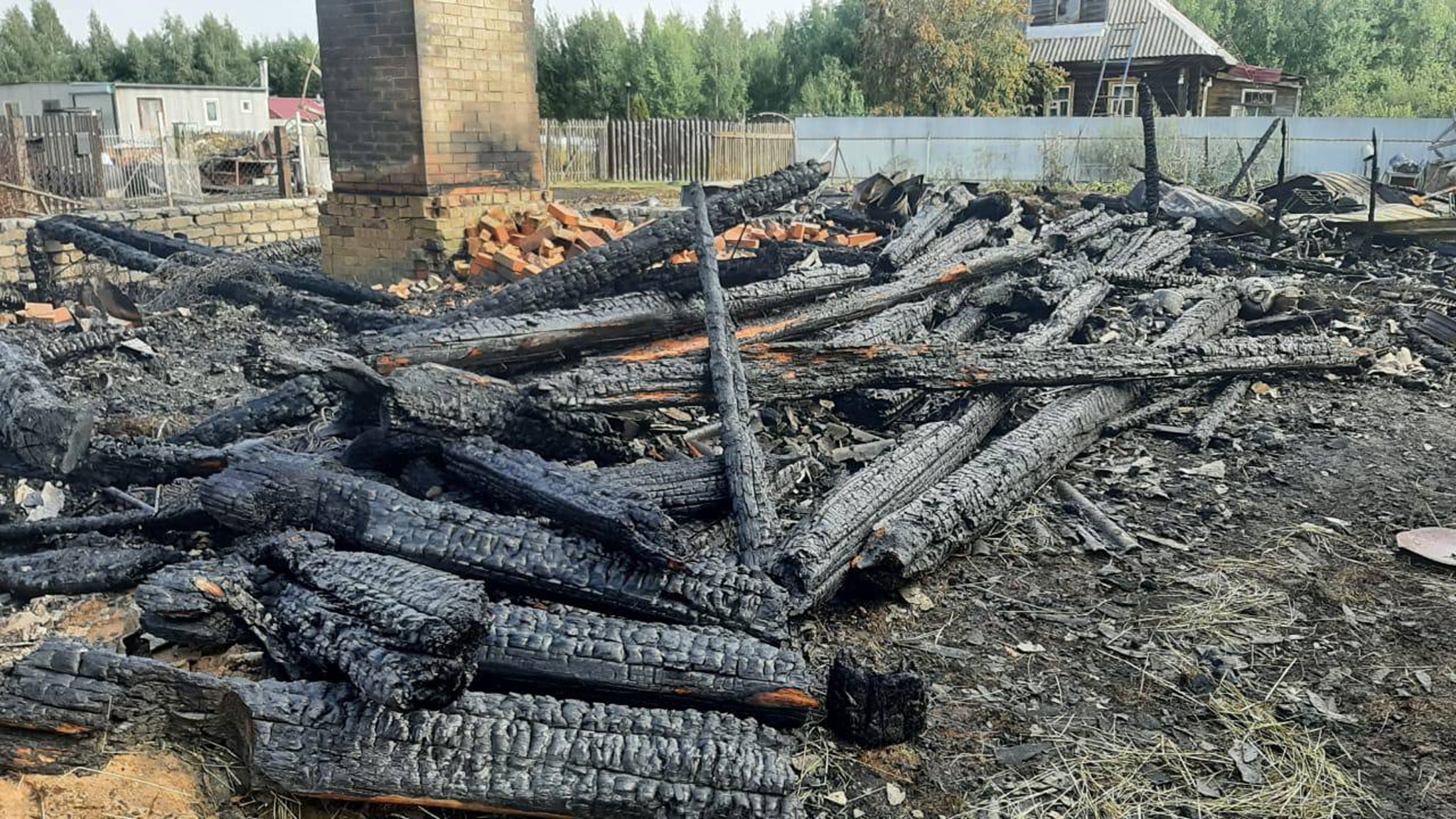 В Ярославской области при пожаре в доме погибла 52-летняя женщина