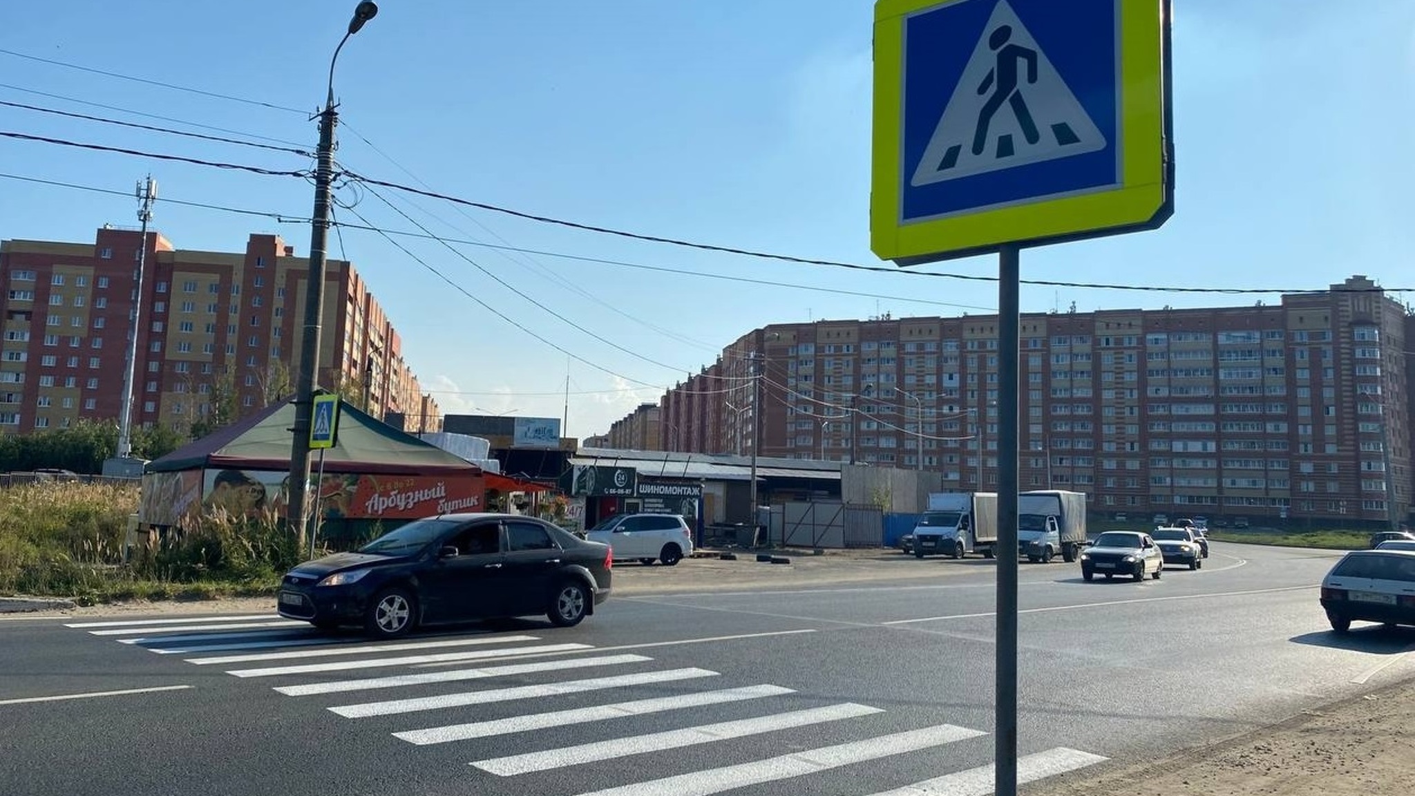 У скульптуры "Хлеб-соль" в Йошкар-Оле оборудовали пешеходный переход