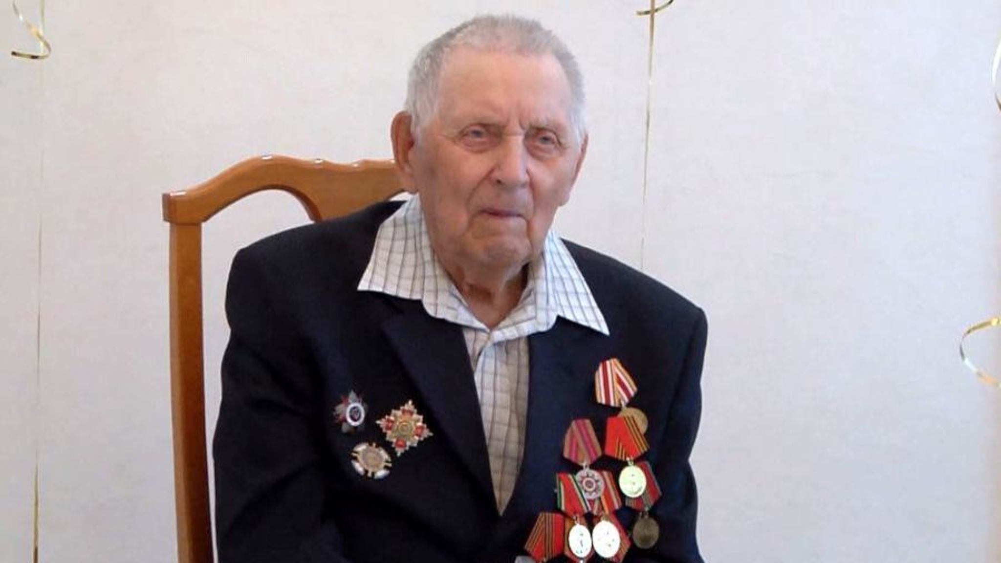 95-й день рождения отметил житель Шенкурска Леонид Андреевич Кузнецов