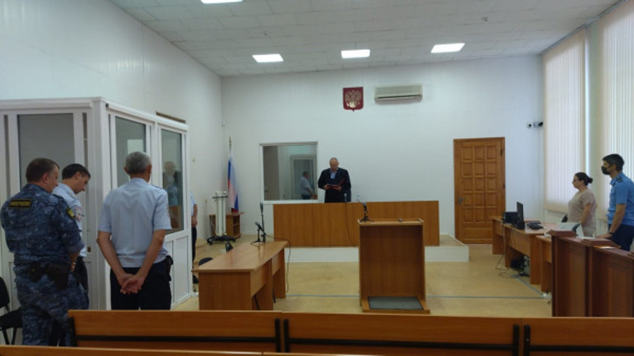 На Ставрополье осудили мужчину, расправившегося с женщиной в магазине