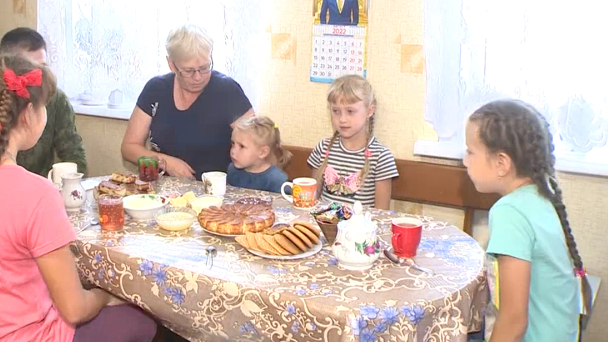 О секретах крепкого семейного счастья: в Новокручининском выбрали почетную семью