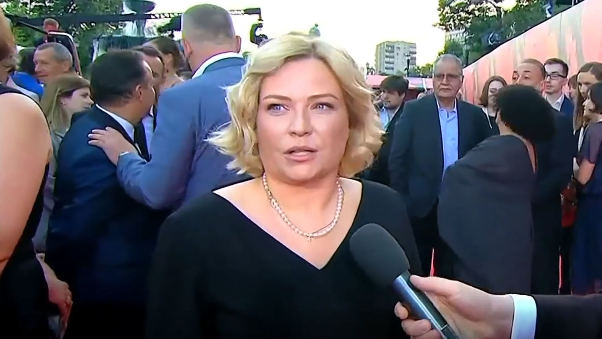 Ольга Любимова рада гостям из разных стран на ММКФ