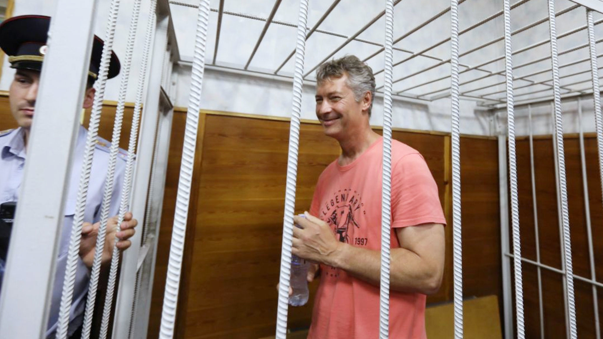 У Ройзмана нашли визитки иностранных политиков и экс-главы СБУ