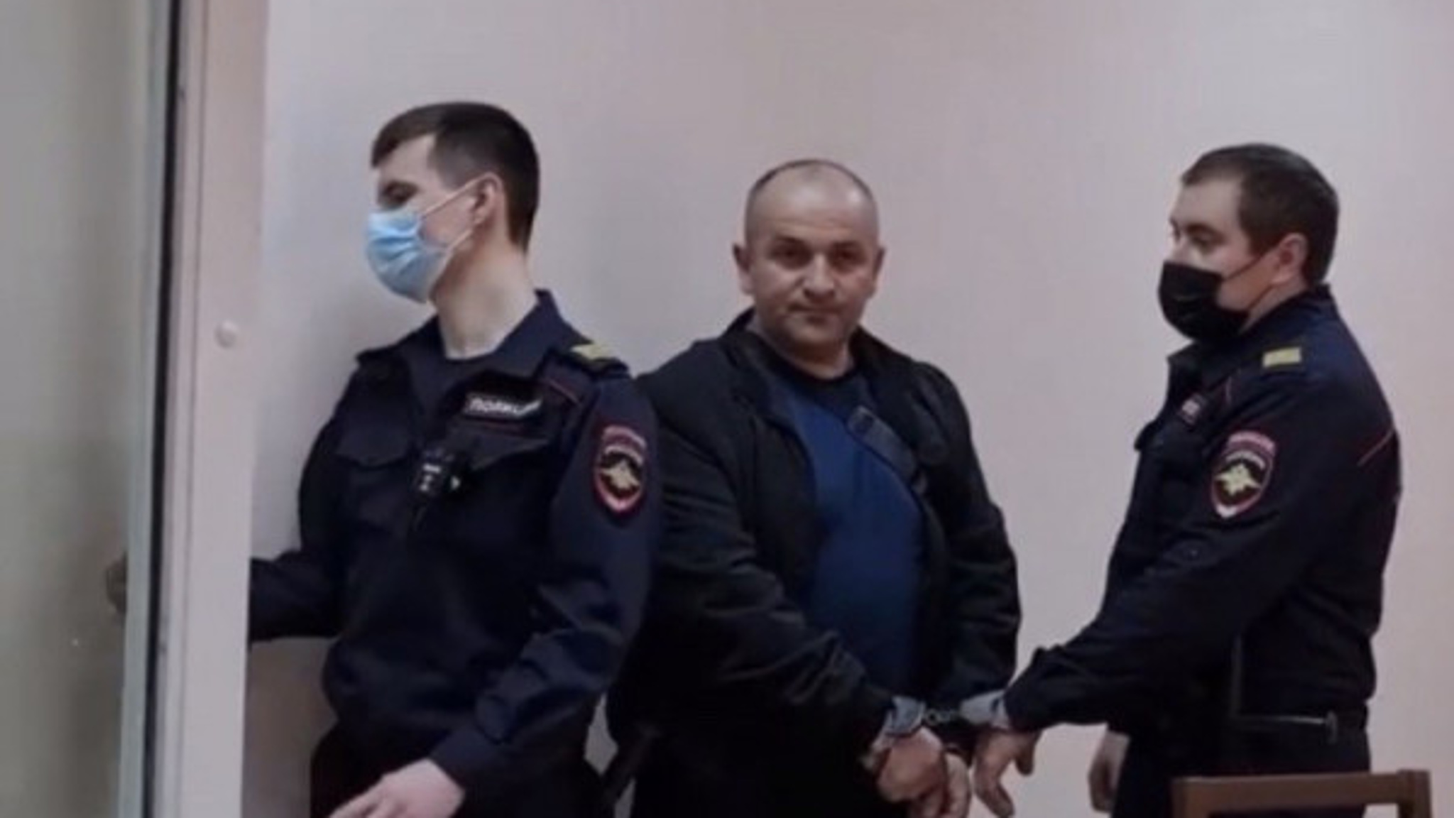 Экс-полицейского на Ставрополье осудили на 15 лет за распространение наркотиков