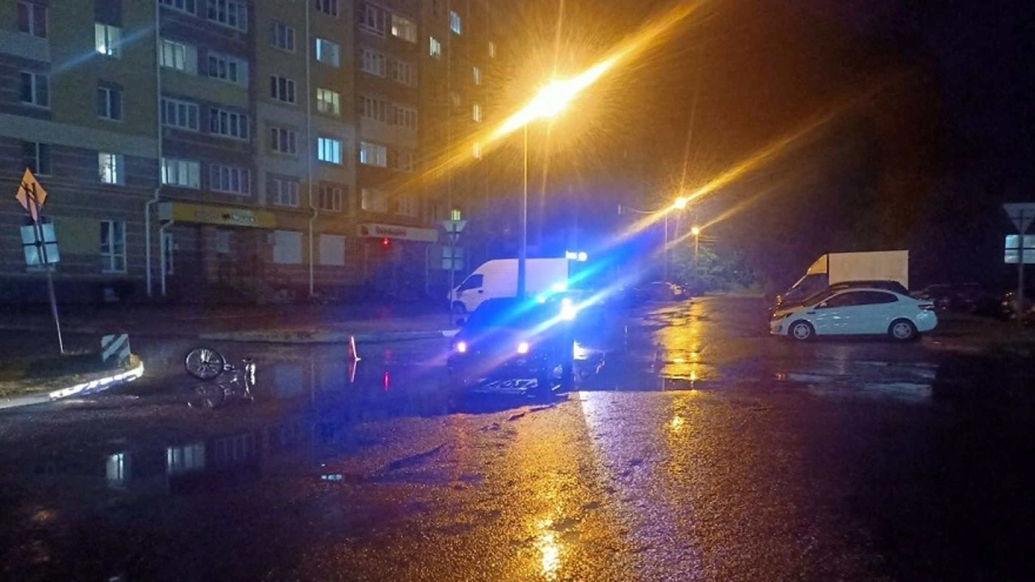 3-летняя девочка и 9-летний мальчик попали в больницу в результате ДТП в Марий Эл