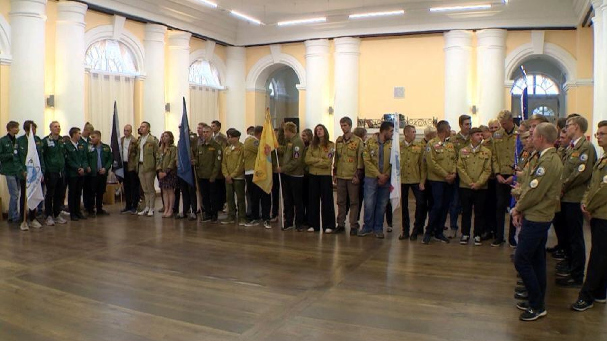 В Архангельске наградили бойцов межрегионального студенческого отряда "Новодвинская крепость"