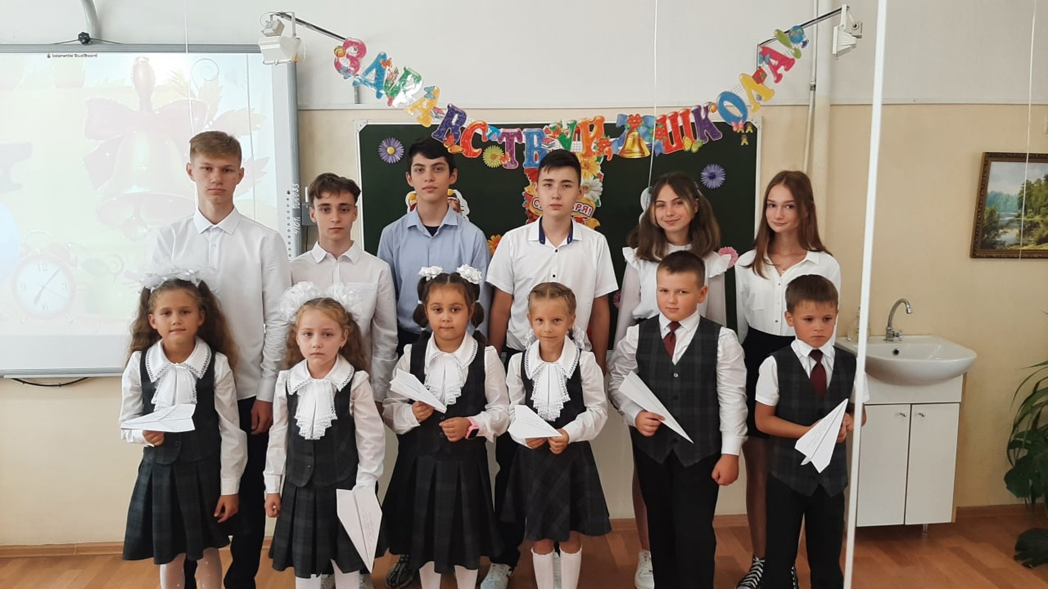 В школах региона прошла акция "Самолетик будущего"