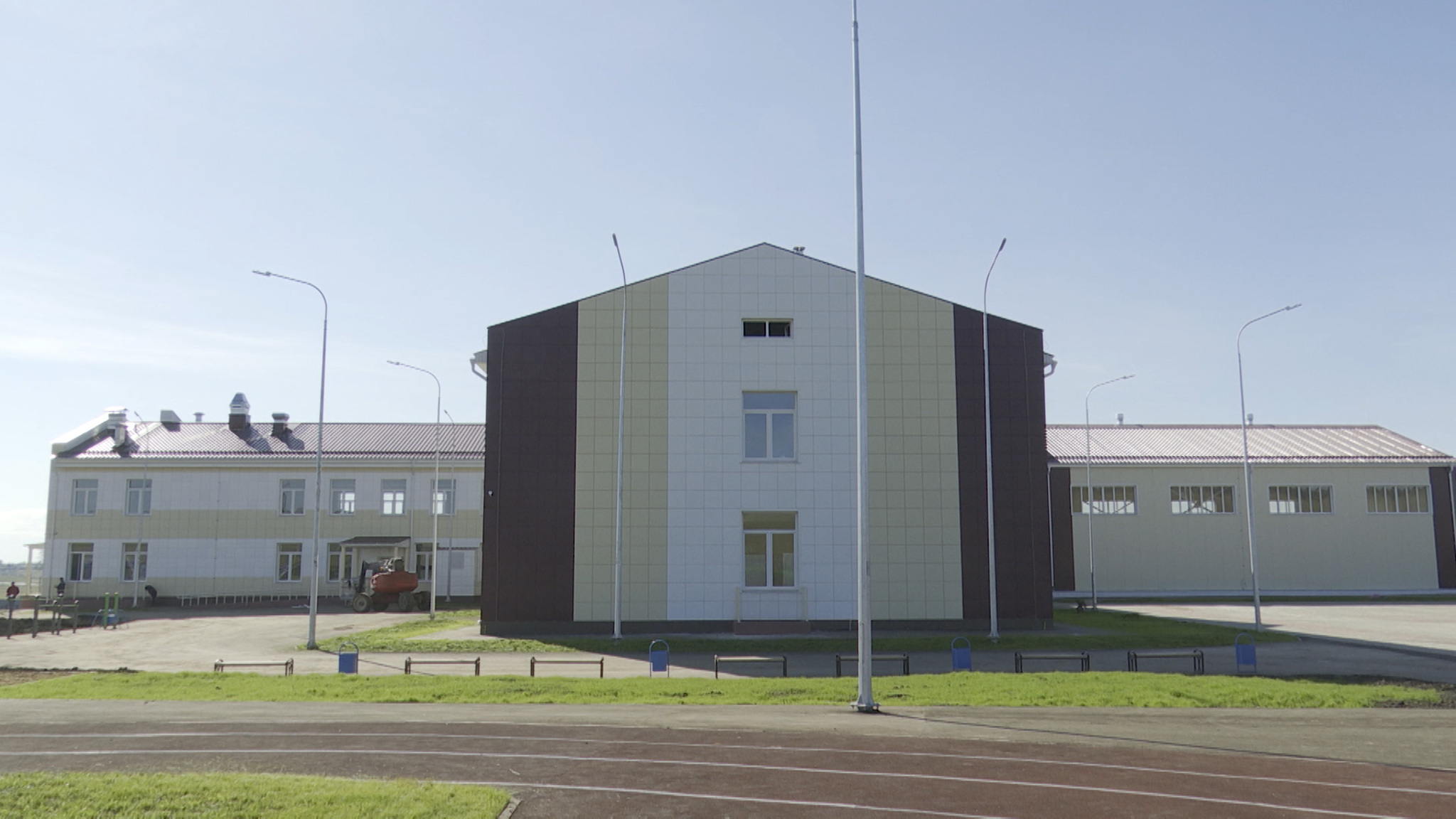Депутаты Законодательного собрания проинспектировали образовательные учреждения Заларинского района