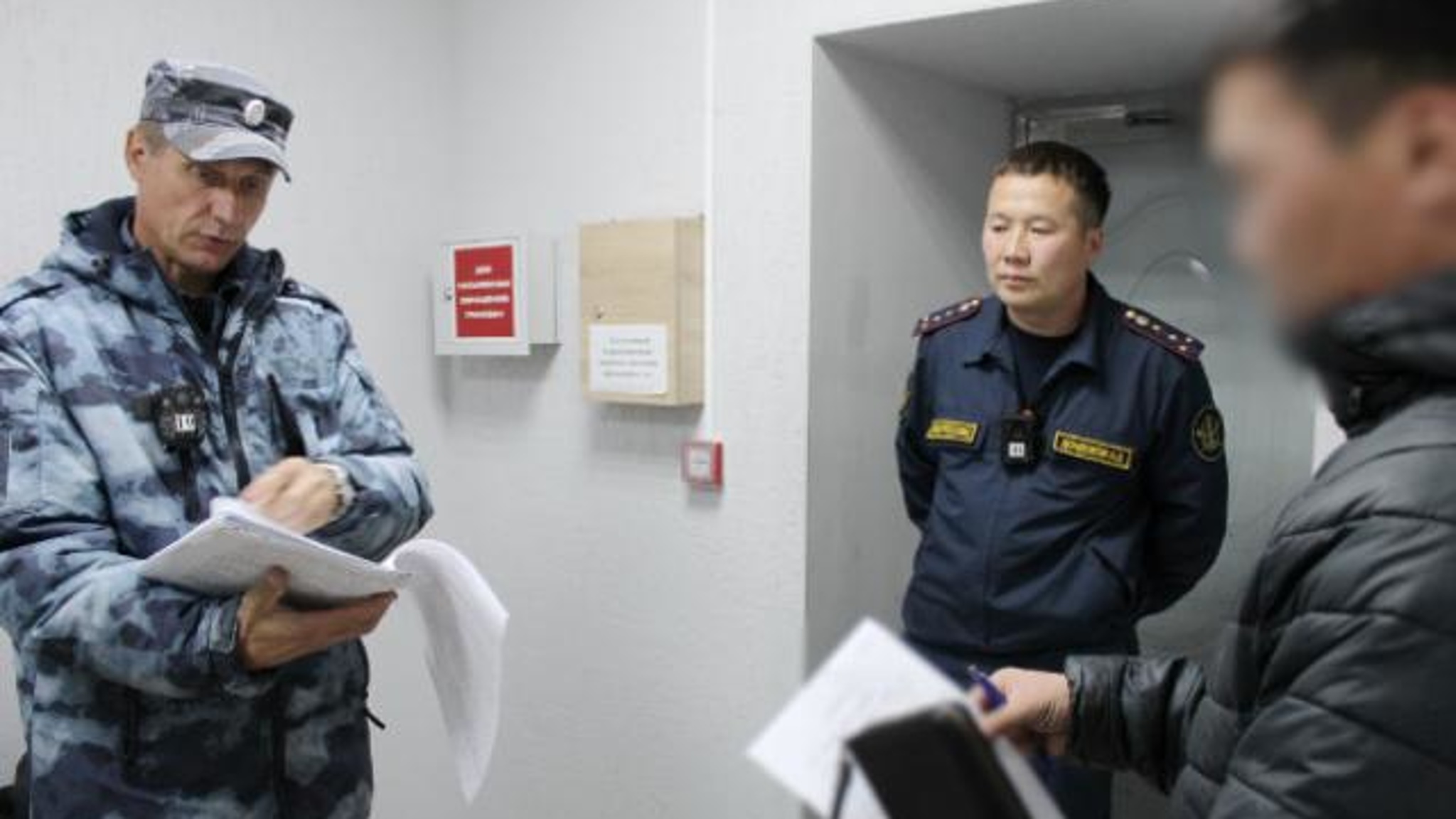 Житель Бурятии, отбывающий срок в колонии, заслужил право проживать с семьей дома
