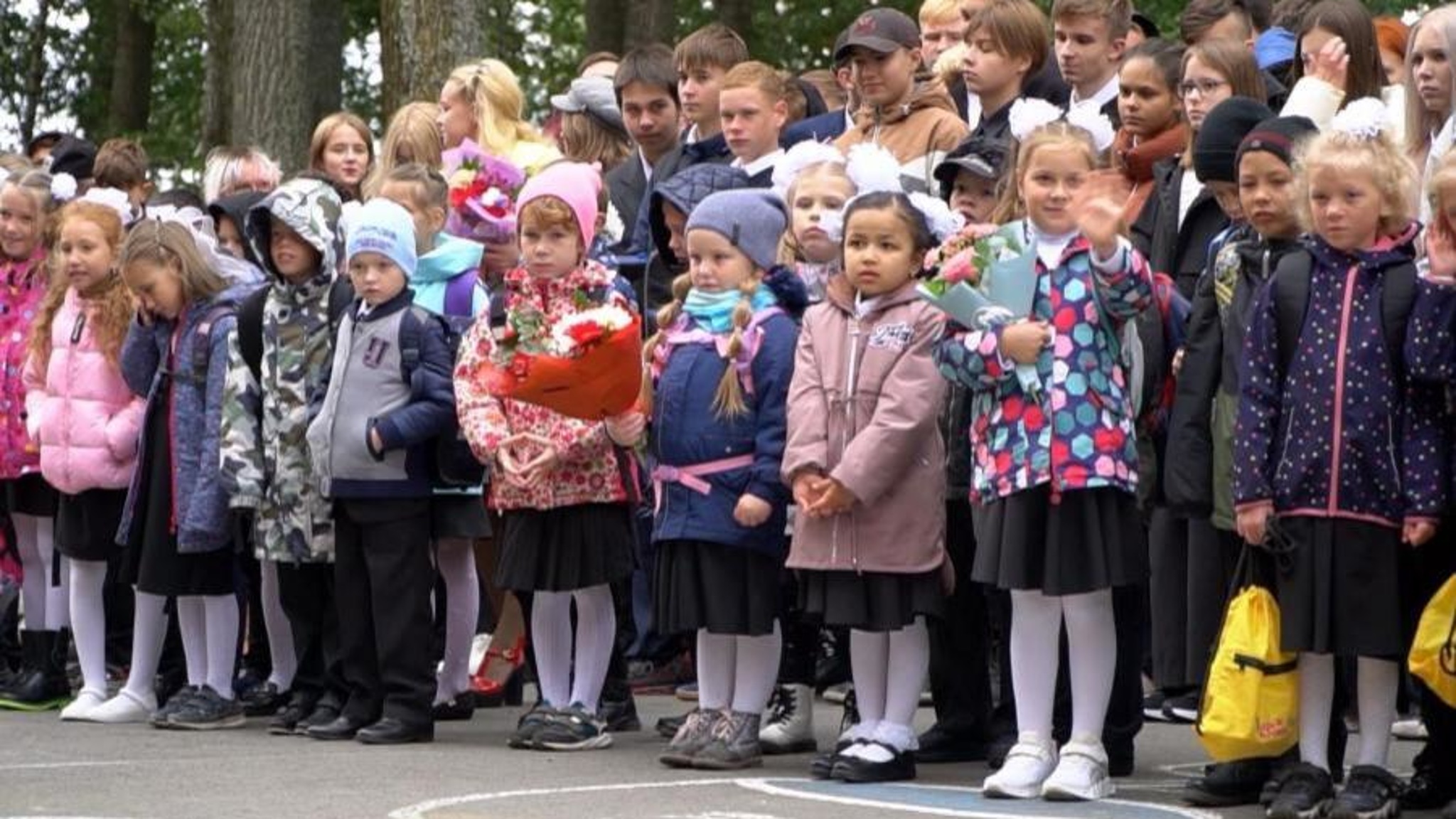 Торжественные линейки накануне прошли во всех округах Архангельска