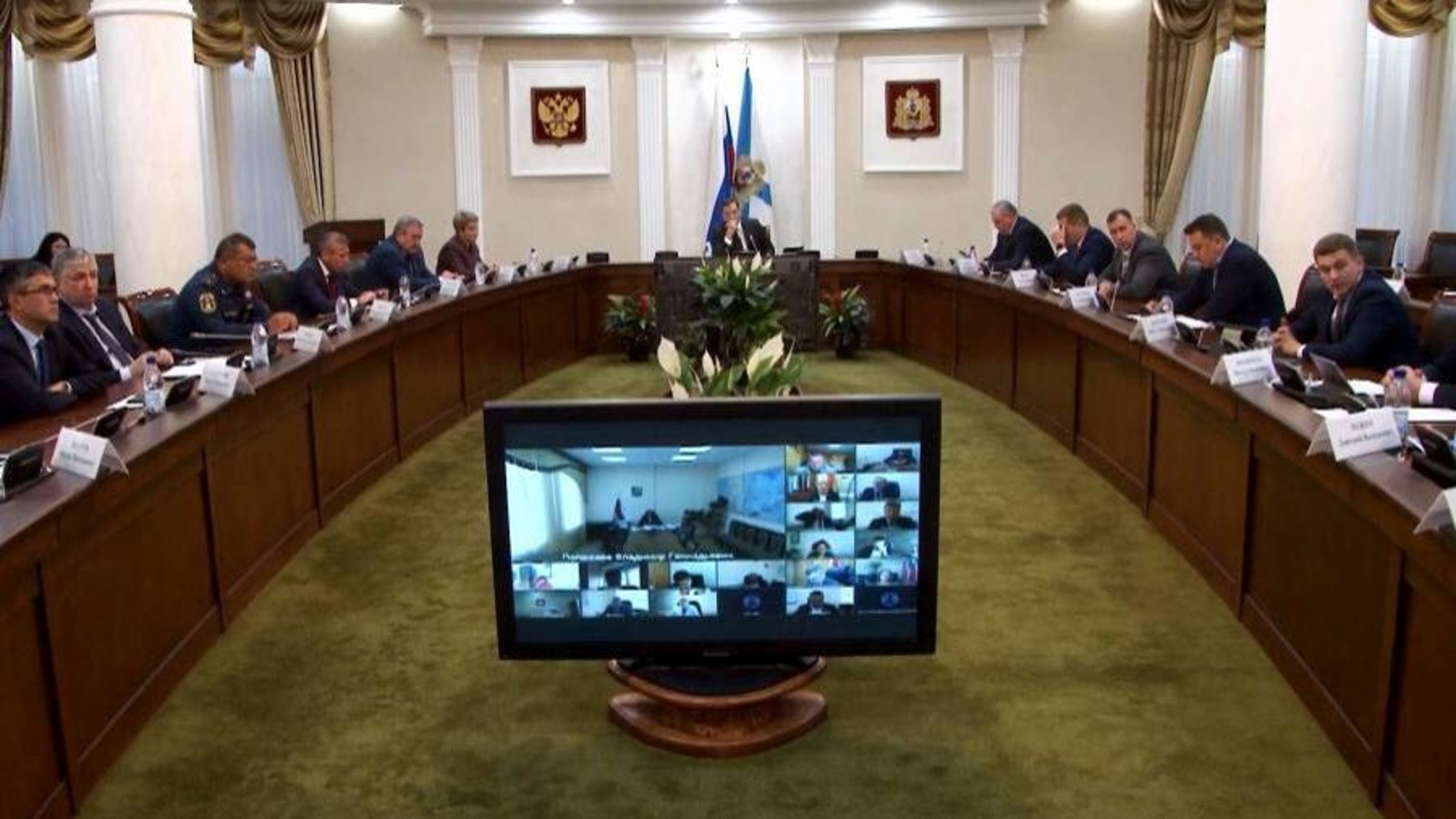 Губернатор Александр Цыбульский поручил оценить эффективность реализации соцконтрактов в Поморье