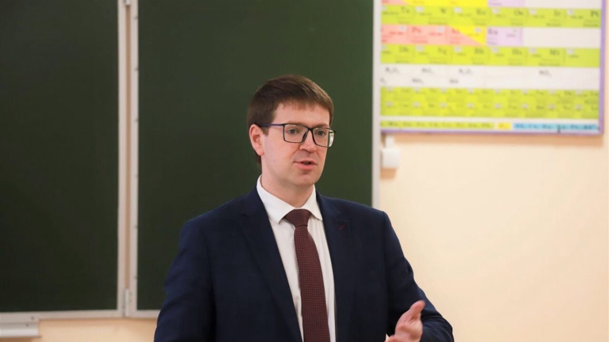 Министр образования и спорта Карелии рассказал о ремонте школ и поддержке педагогов