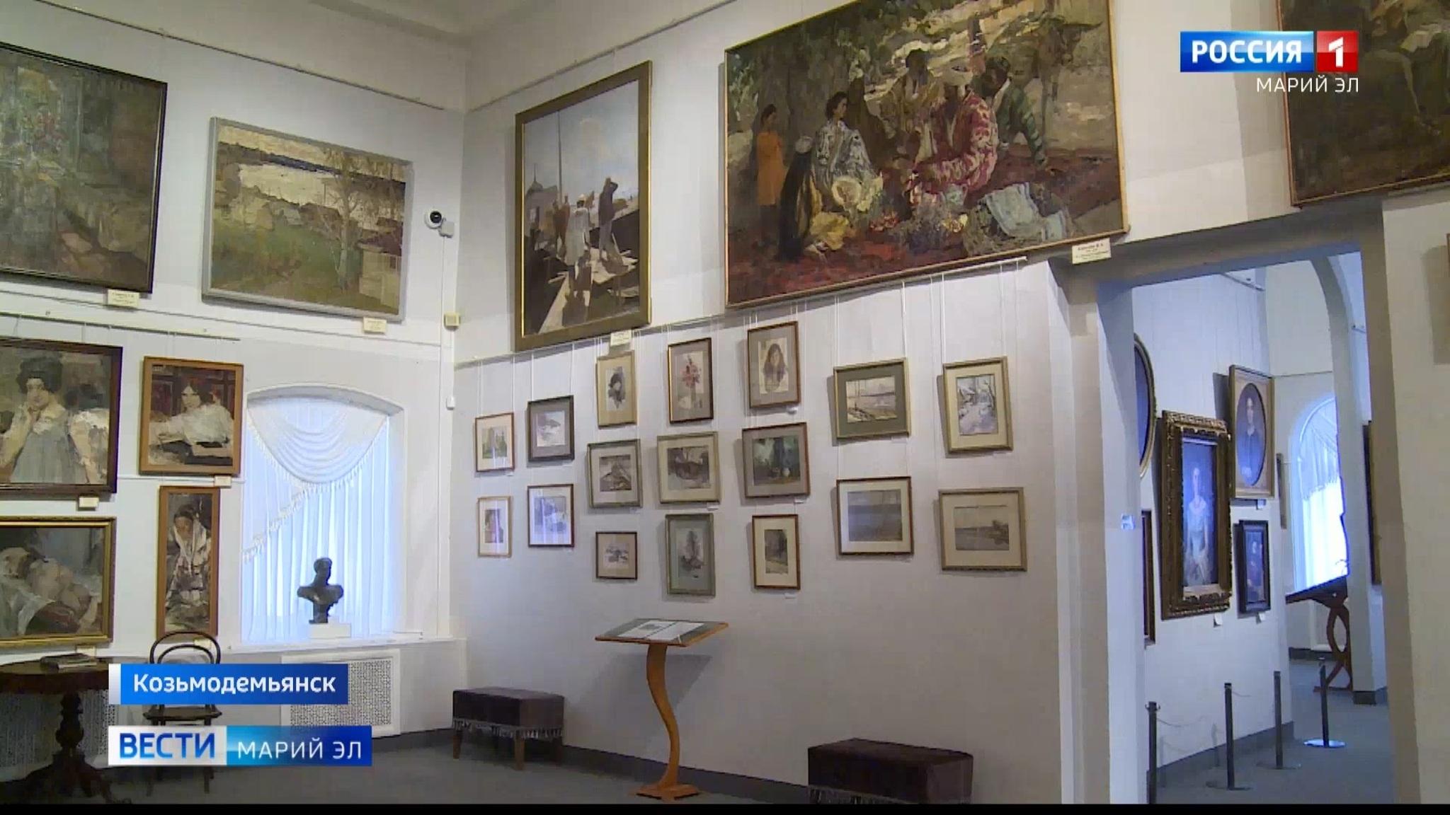 В Йошкар-Оле открылась выставка "Сергей Алдушкин. Творческий путь", посвященная 55-летию художника