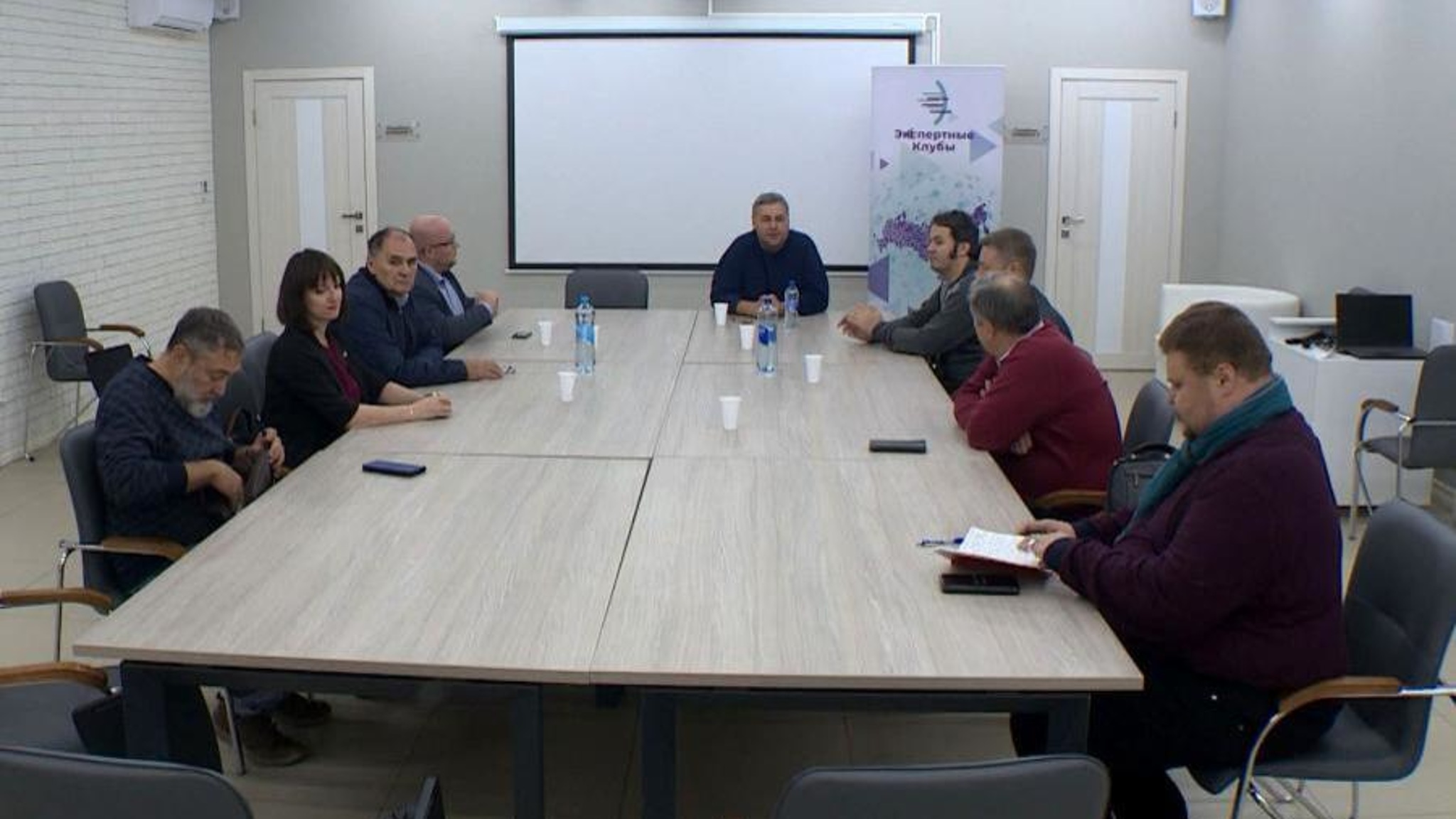В Архангельске состоялось заседание Экспертного клуба