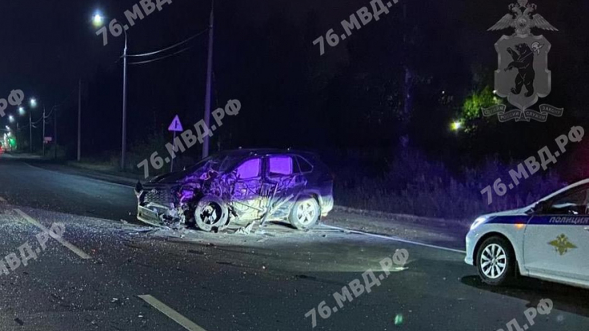 В Ярославском районе в массовом ДТП пострадал водитель