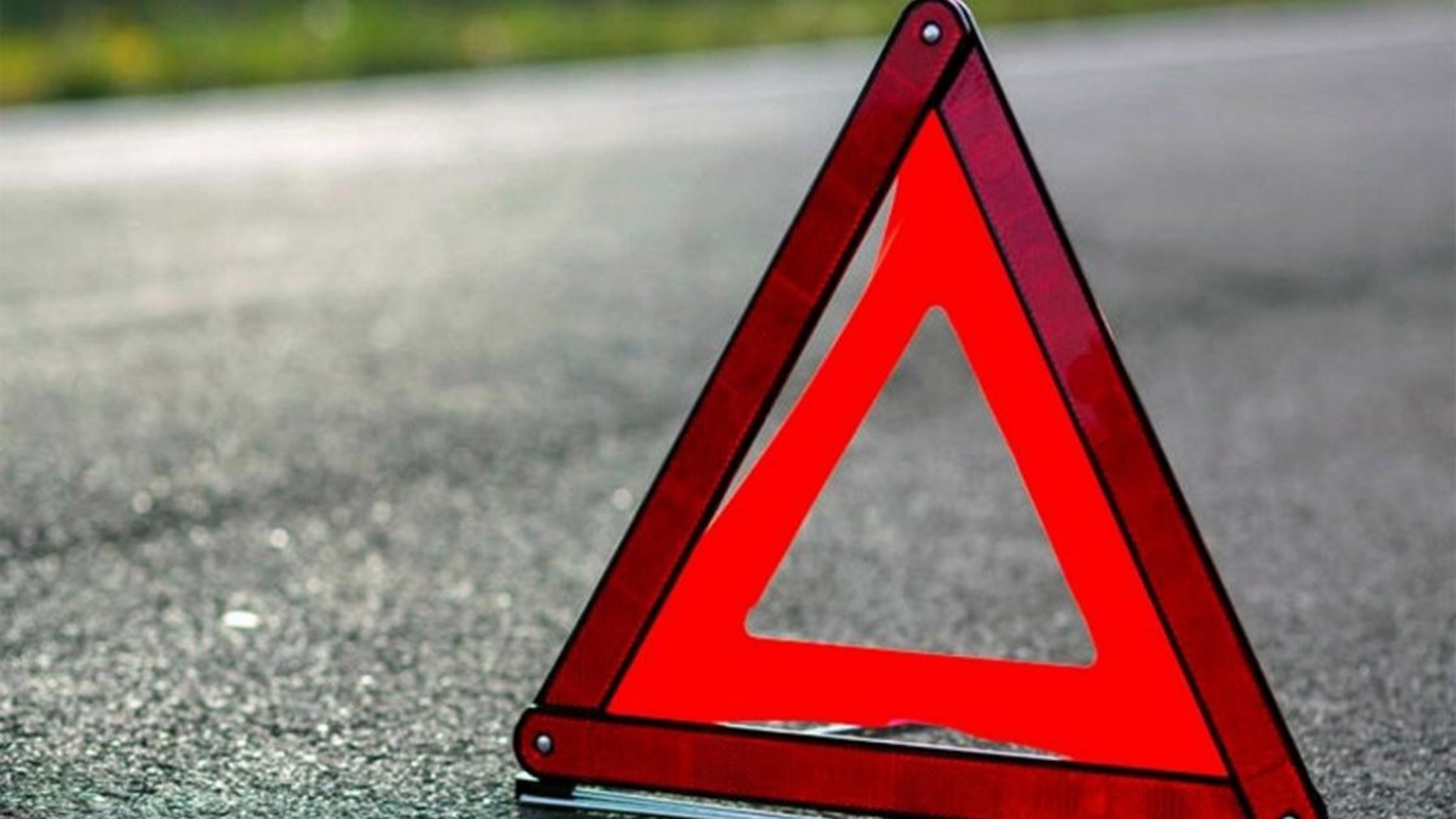 В Костомукше пассажирка выпала из автомобиля