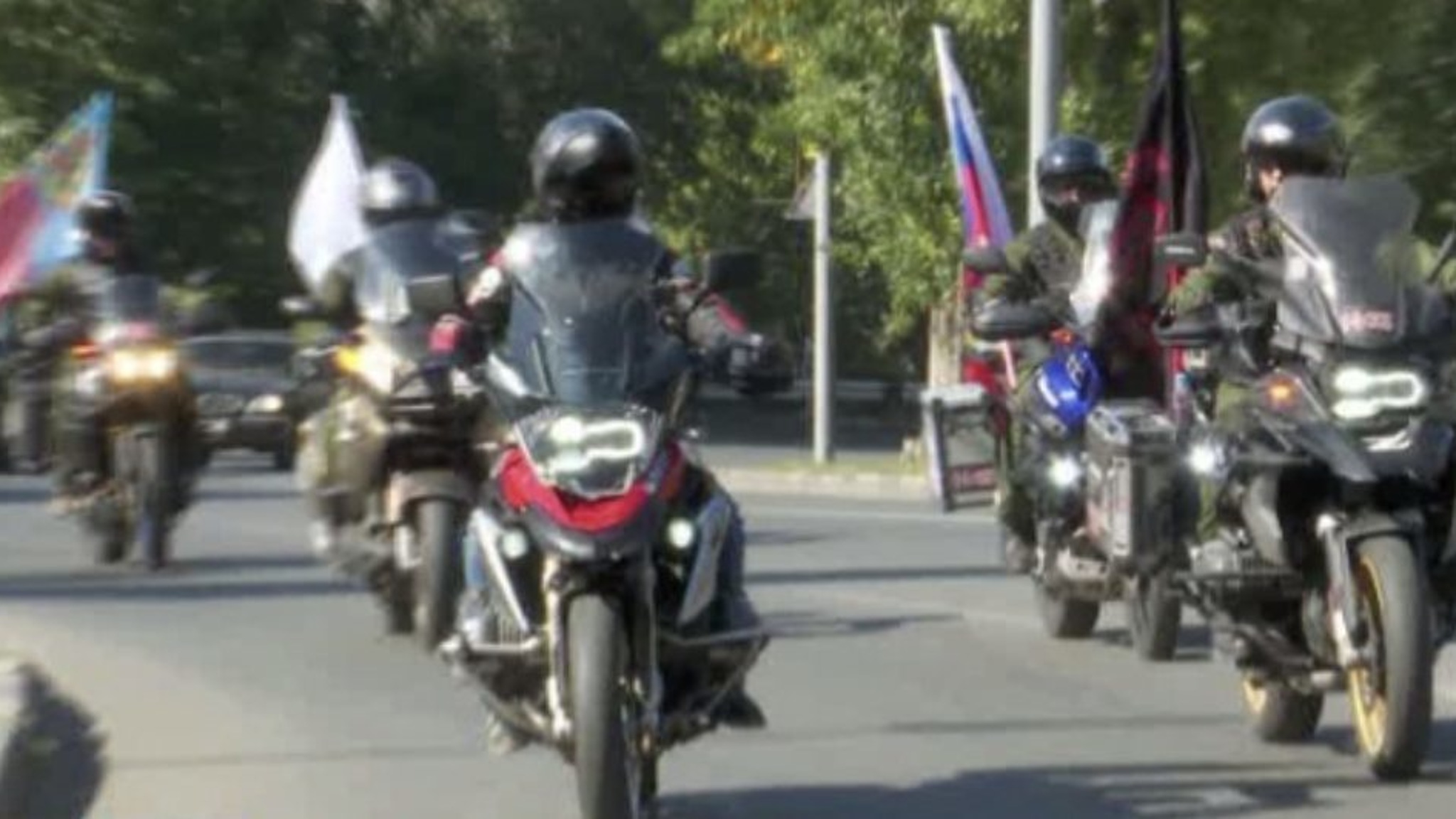 В Саратов прибыли участники первого мотопробега "‎Донбасс-Кузбасс»"