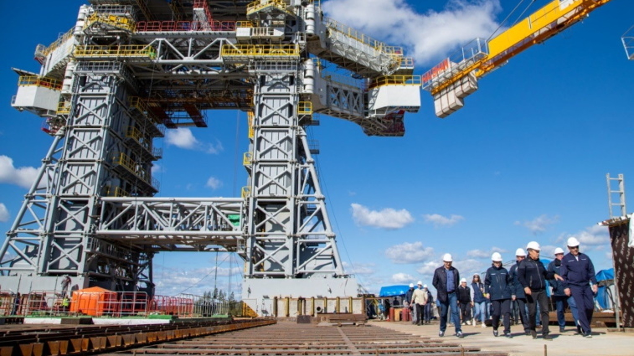 Глава Роскосмоса Юрий Борисов оценил стройки на Восточном