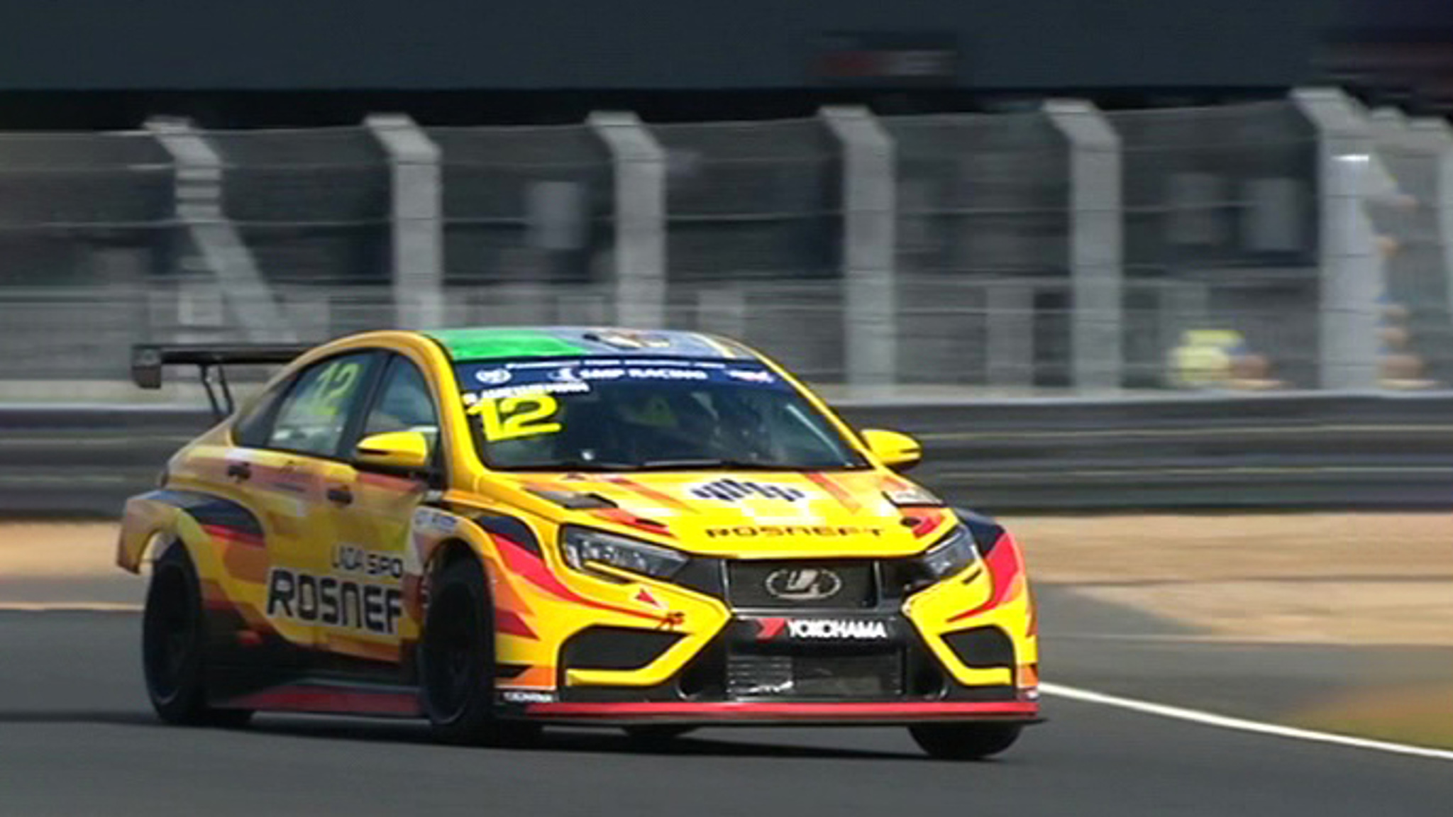 Команда LADA Sport ROSNEFT завоевала 4 трофея на соревнованиях