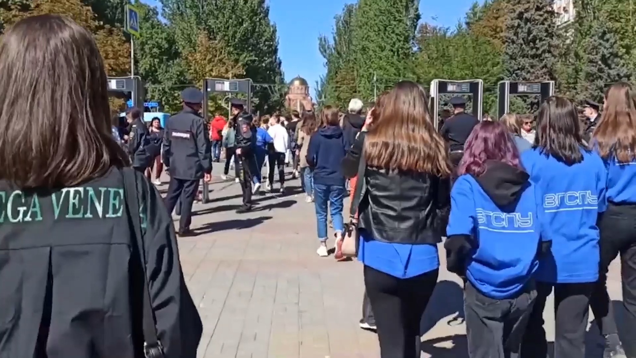 Волгоградские полицейские обеспечили безопасность в День города