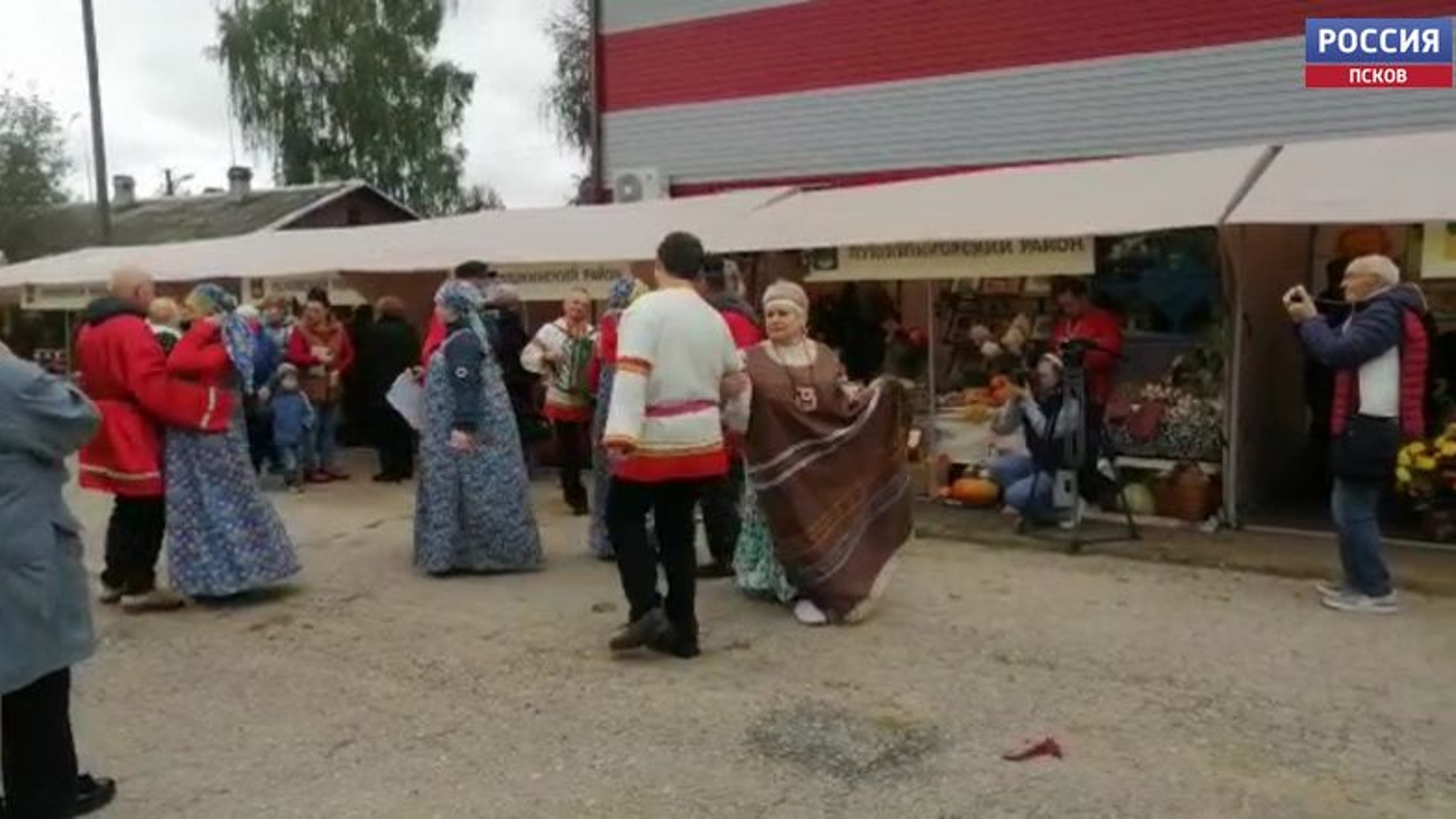 Финал смотра-конкурса "Ветеранское подворье" стартовал в Красногородске