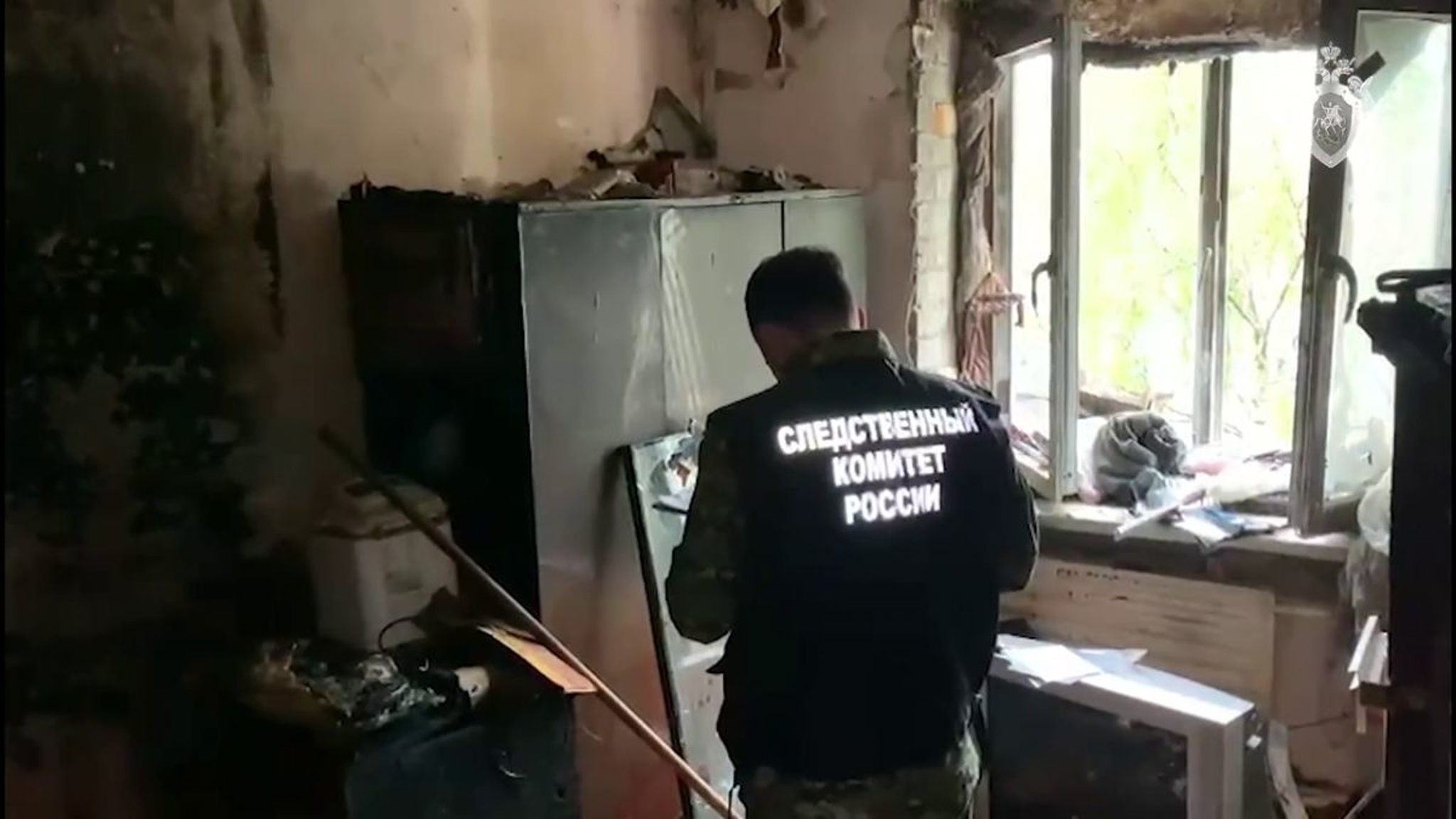 В Ярославле при пожаре в многоэтажке погиб мужчина и пострадала женщина