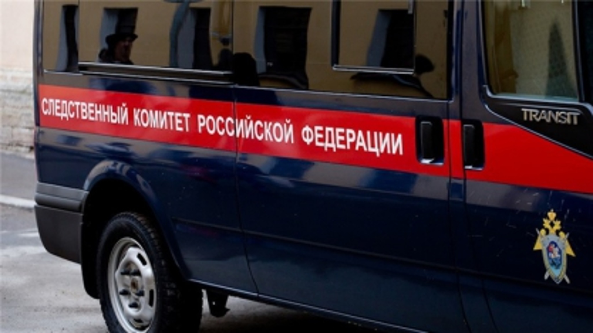 В Волжске металлический купол предприятия обрушился на работников