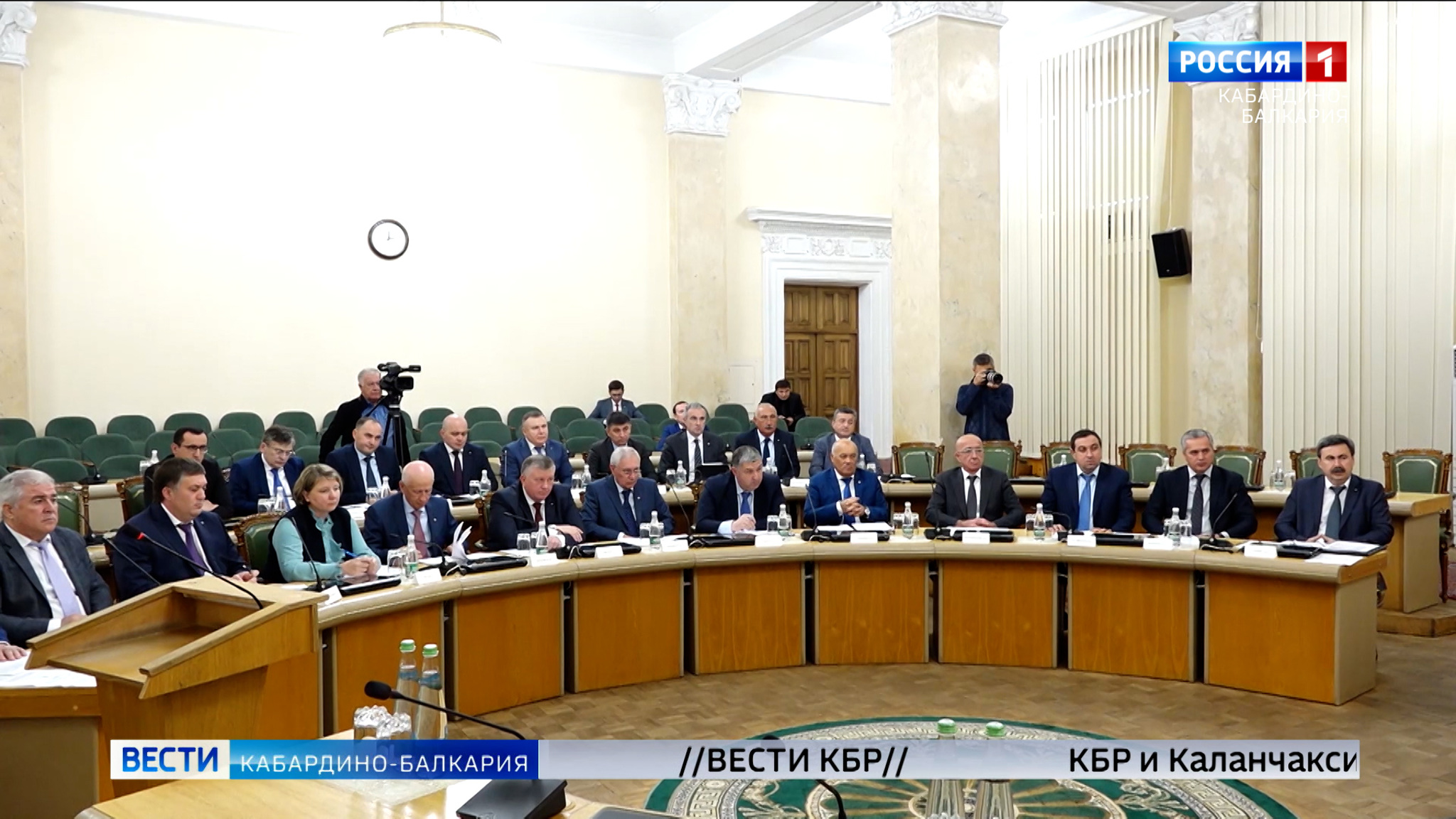Казбек Коков провел оперативное совещание с членами Правительства КБР