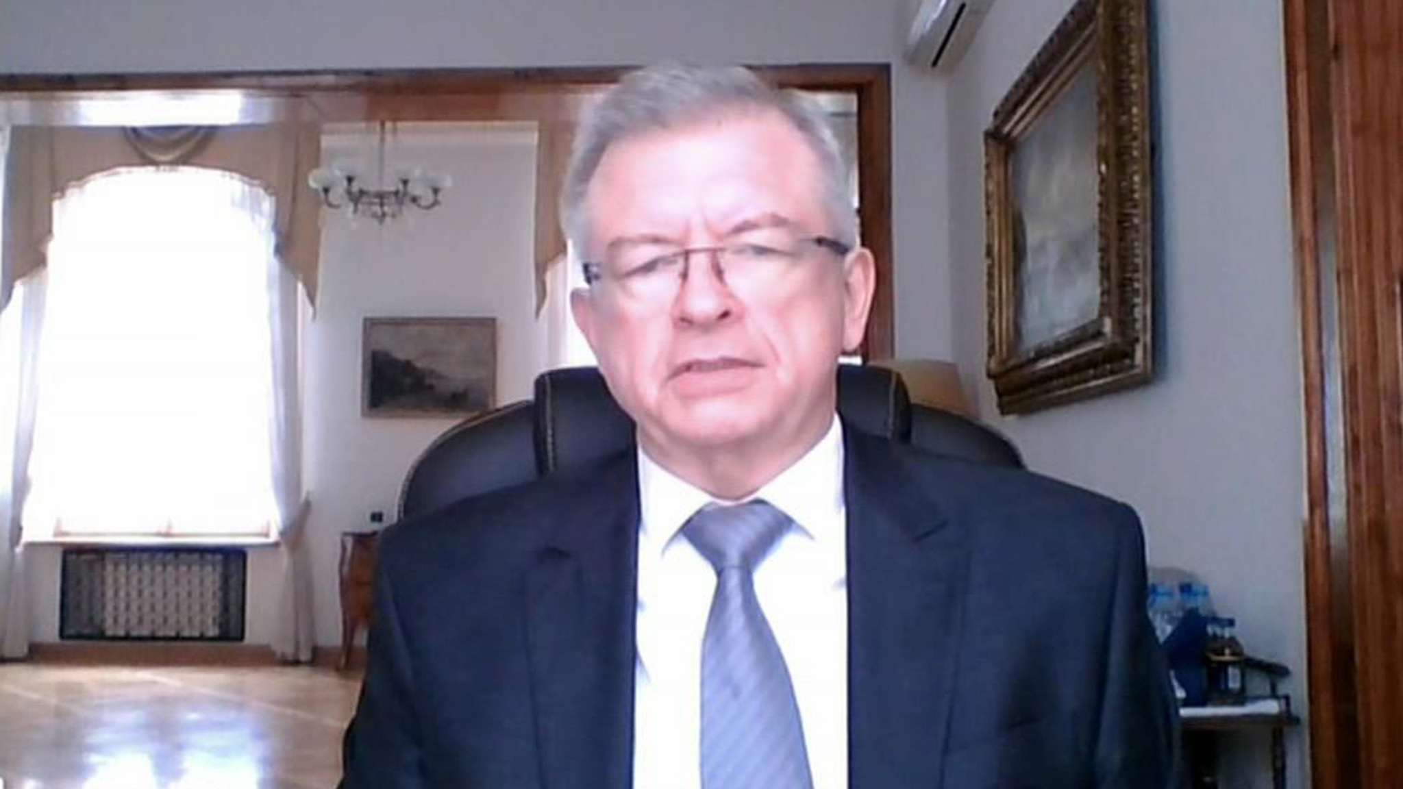 Сергей Андреев возложил венки на кладбище советских воинов в Варшаве
