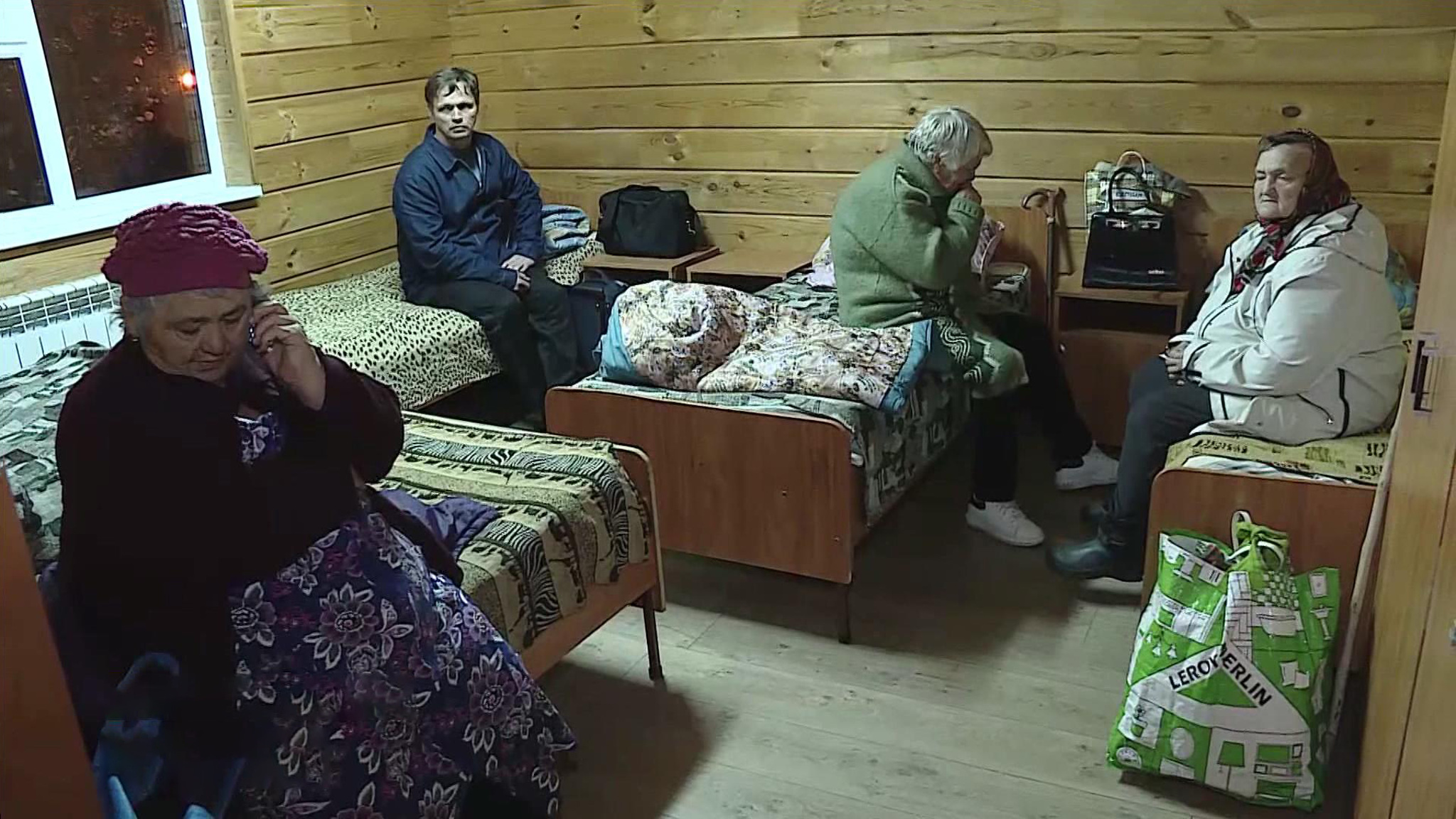 Беженцы больше не могут терпеть преследований киевского режима