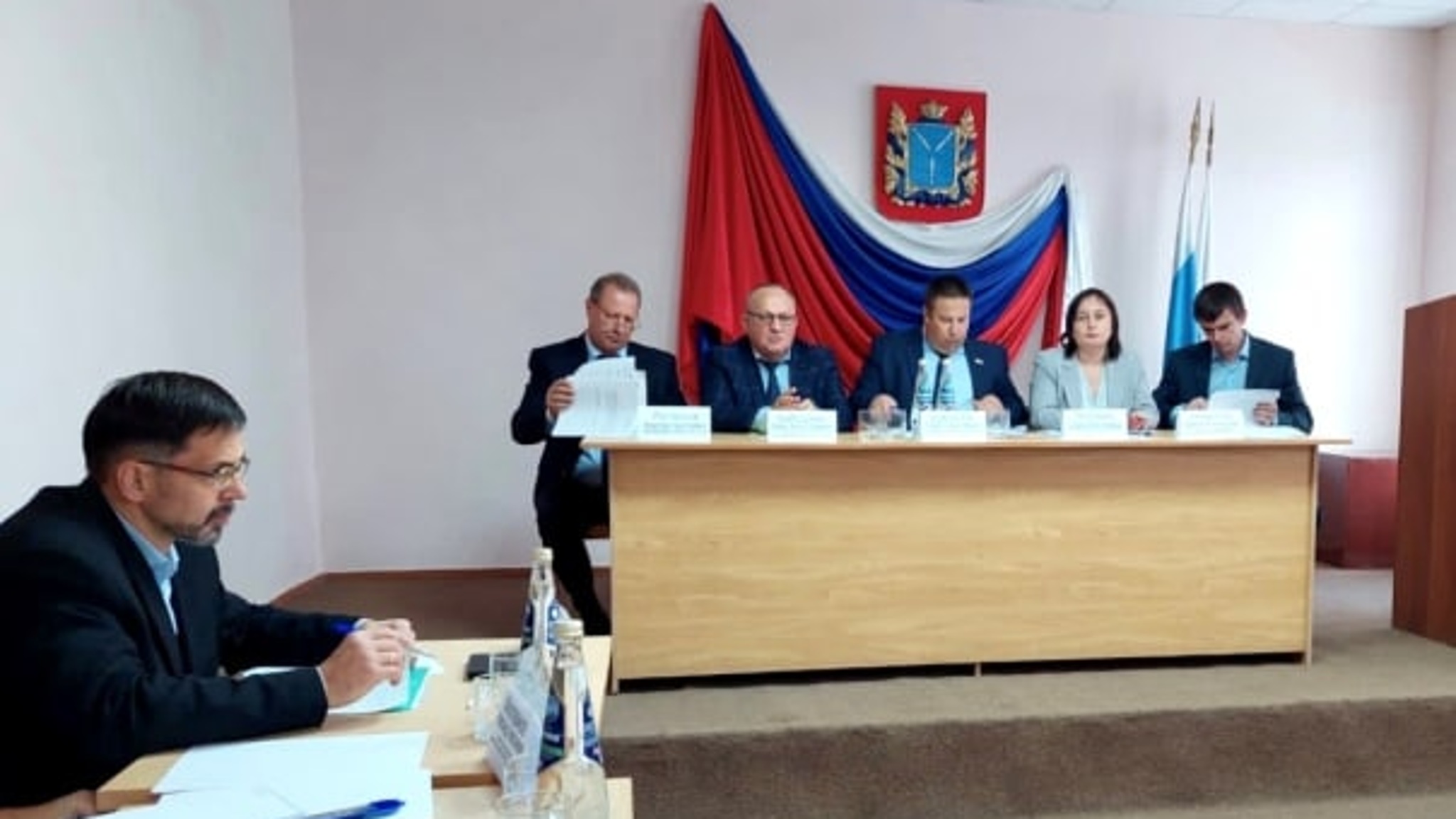 Вопросы повышения зарплаты на предприятиях Аркадакского района обсудили на заседании комиссии