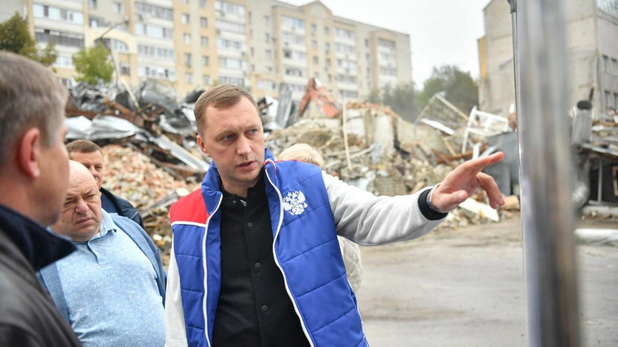 Глава региона проконтролировал реконструкцию областной детской больницы