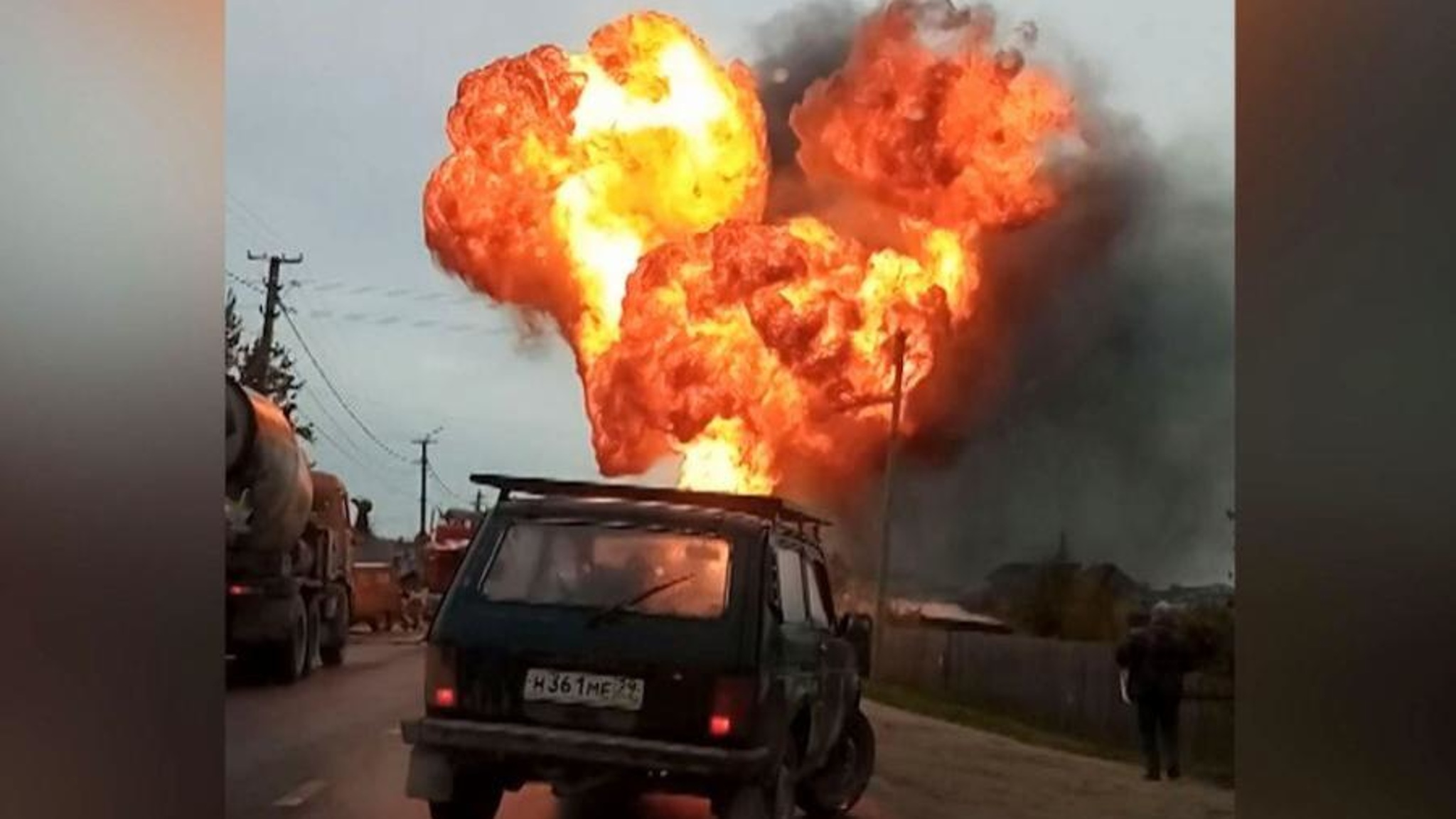 В Котласе прямо на ходу загорелся автомобиль