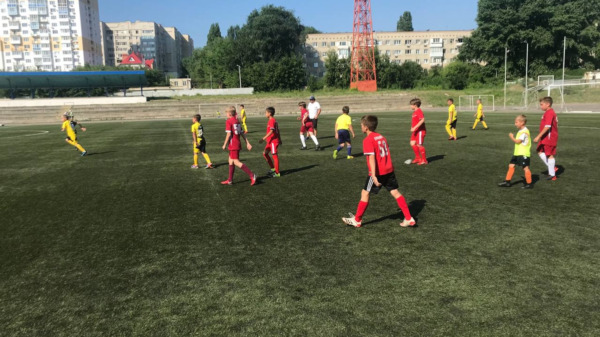 Завершаются Чемпионат и Первенство города по футболу